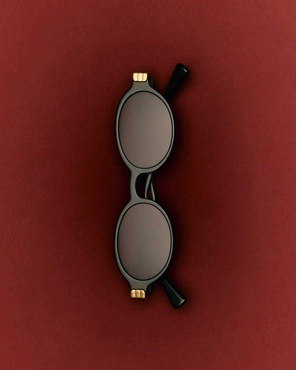 Die Elvie Oval Damen-Sonnenbrillen in Dark Tortoise