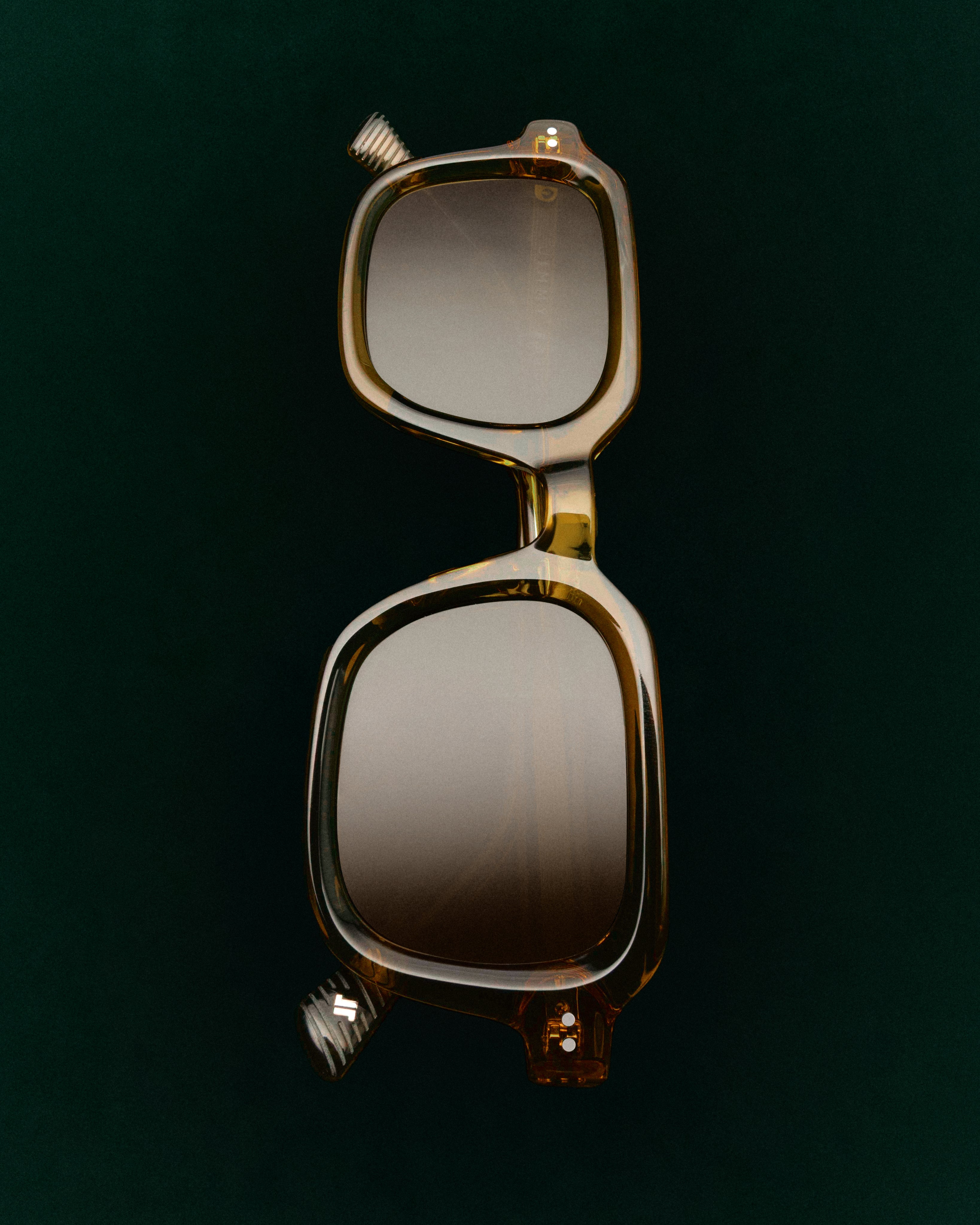 The Etty Medium Men's Sunglasses in イエロー | Jimmy Fairly EN FR