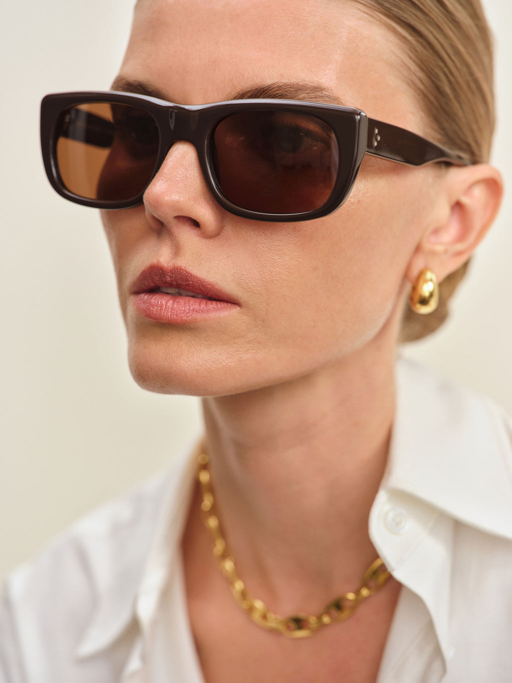 The Eve Square Women's Sunglasses in Brown