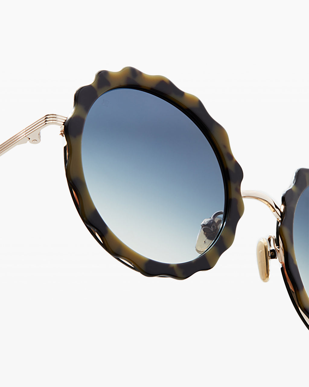 The Palerme Flower Women's Sunglasses in Tortoise