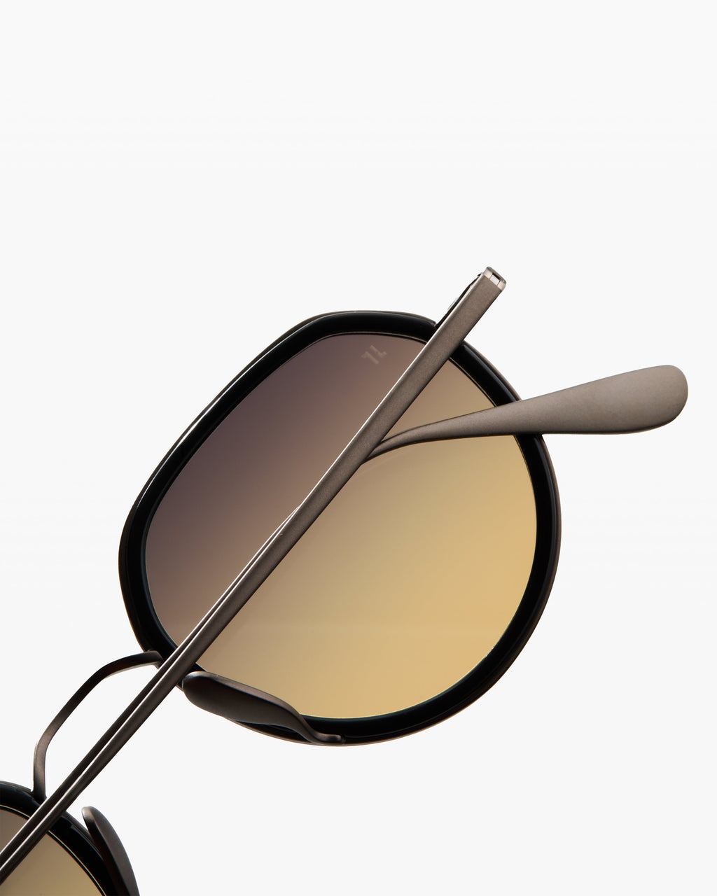 The Spiaggia Rund Herren-Sonnenbrillen in Schwarz