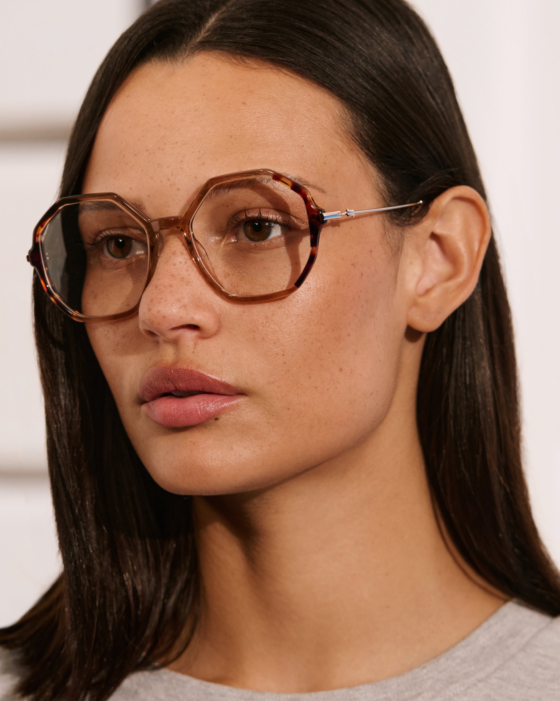 La Dora S Hexagonal Lunettes de Vue pour femme in Rose