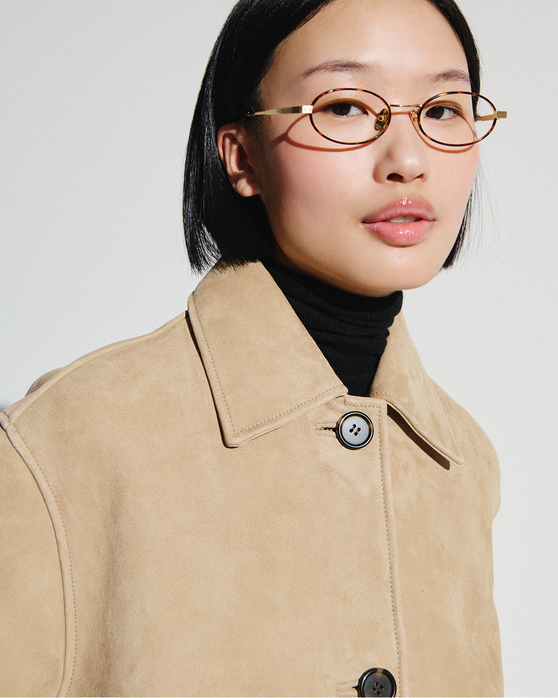 The Sigi Oval Women's Eyeglasses in Gold