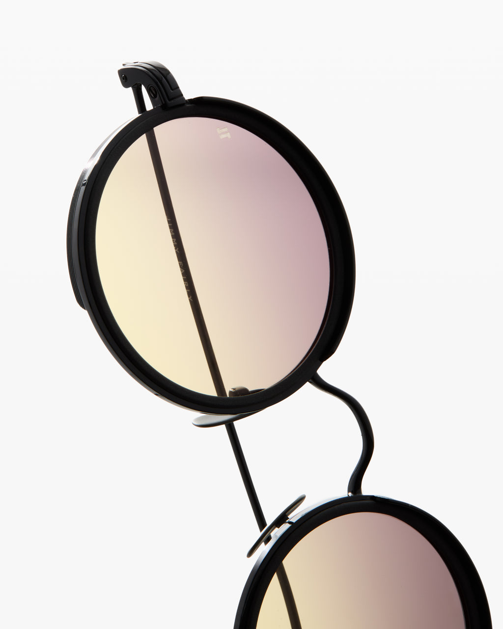 The E-033 Round Women's Sunglasses in Black