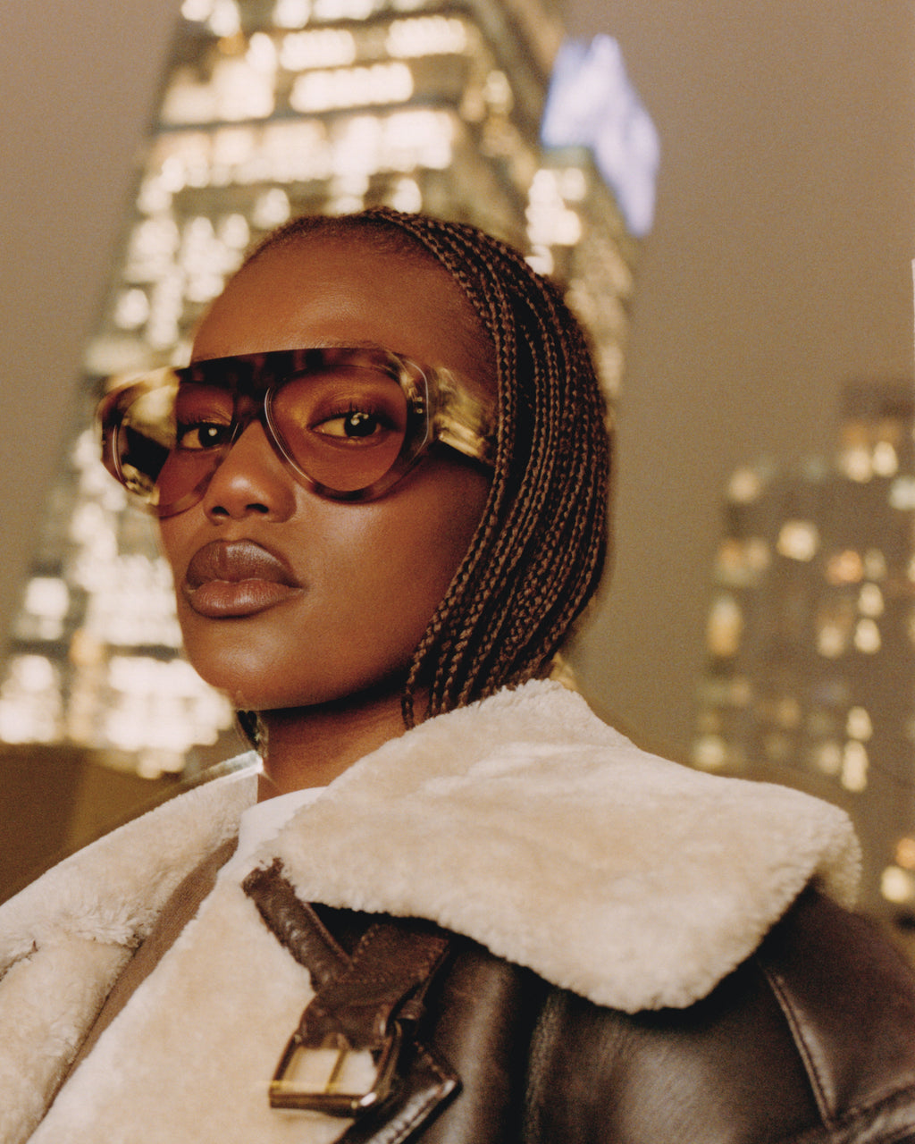 La Halo Aviateur Lunettes de Soleil pour femme in Ecaille foncée