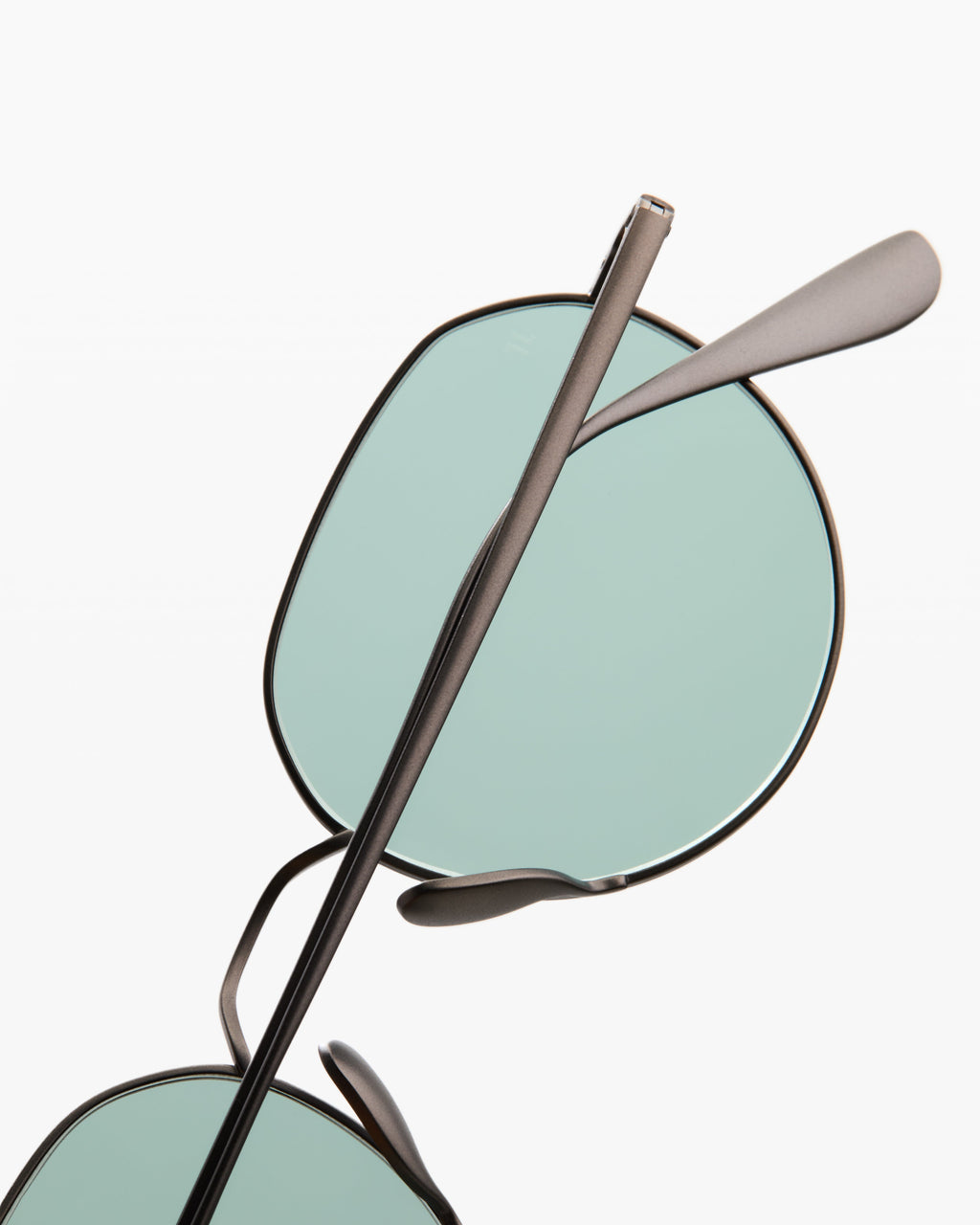 The Altea Rund Herren-Sonnenbrillen in Rotguss