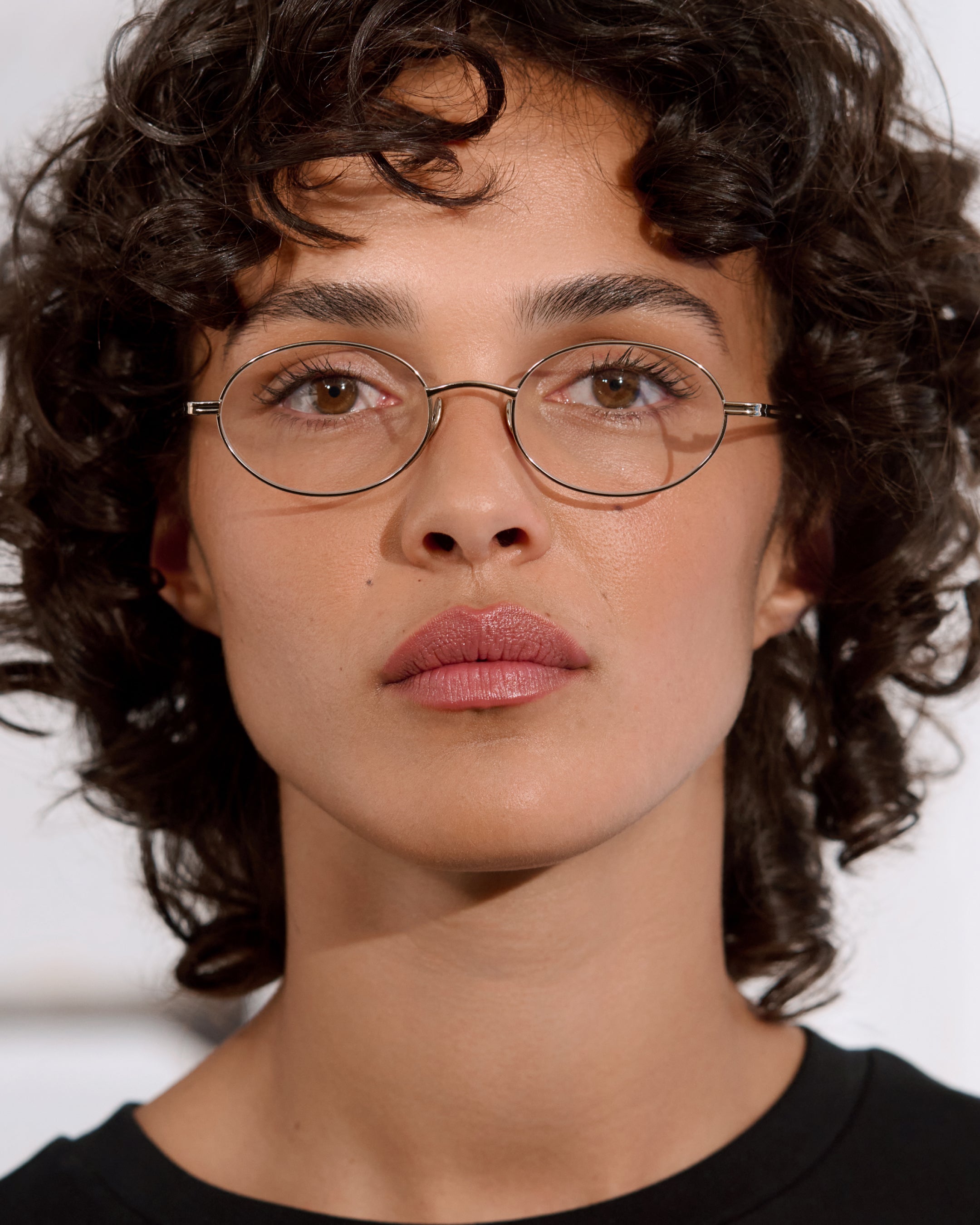 The Elvie Oval Women's Eyeglasses in Gold