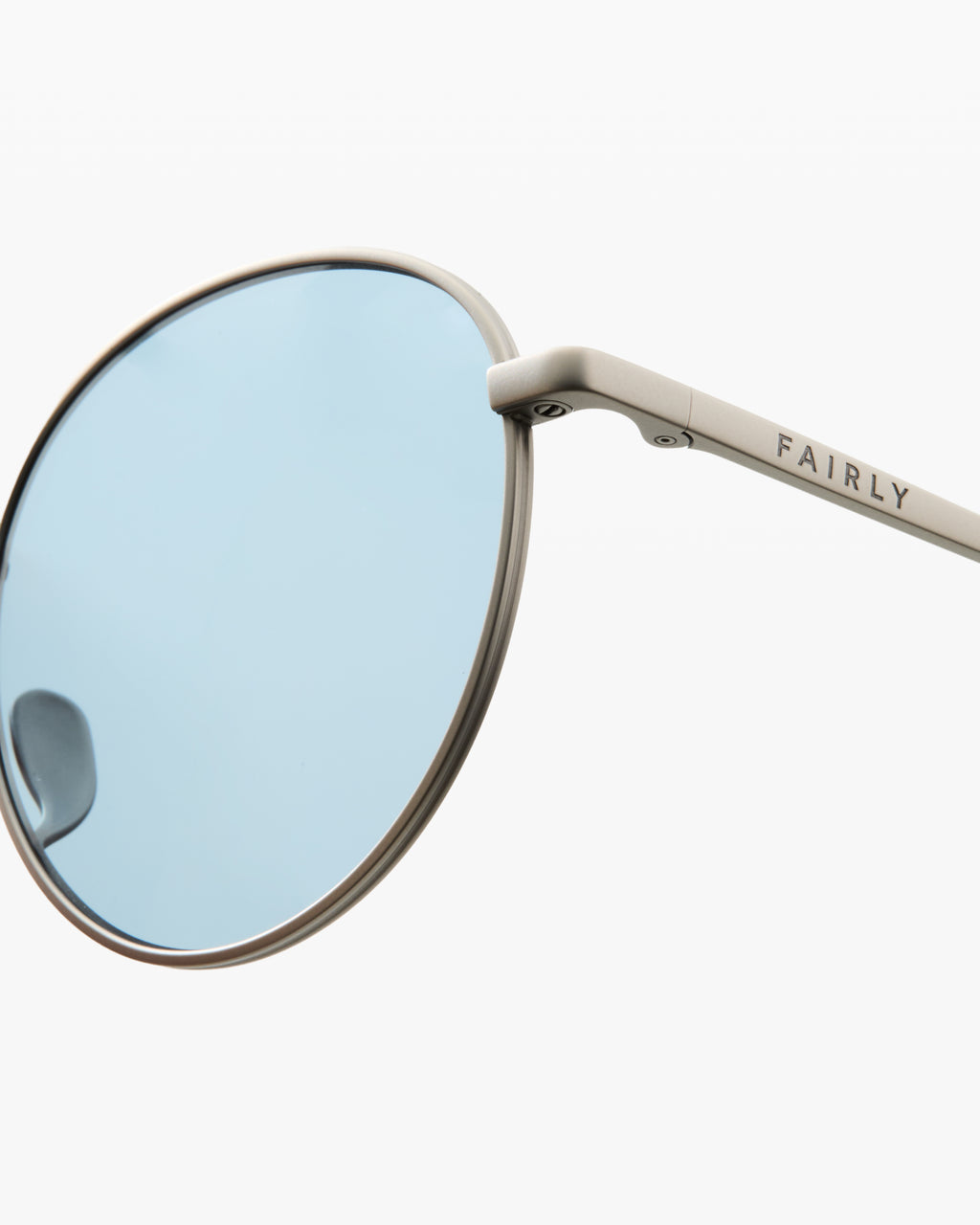 The Benton Round Men's Sunglasses in Light grey