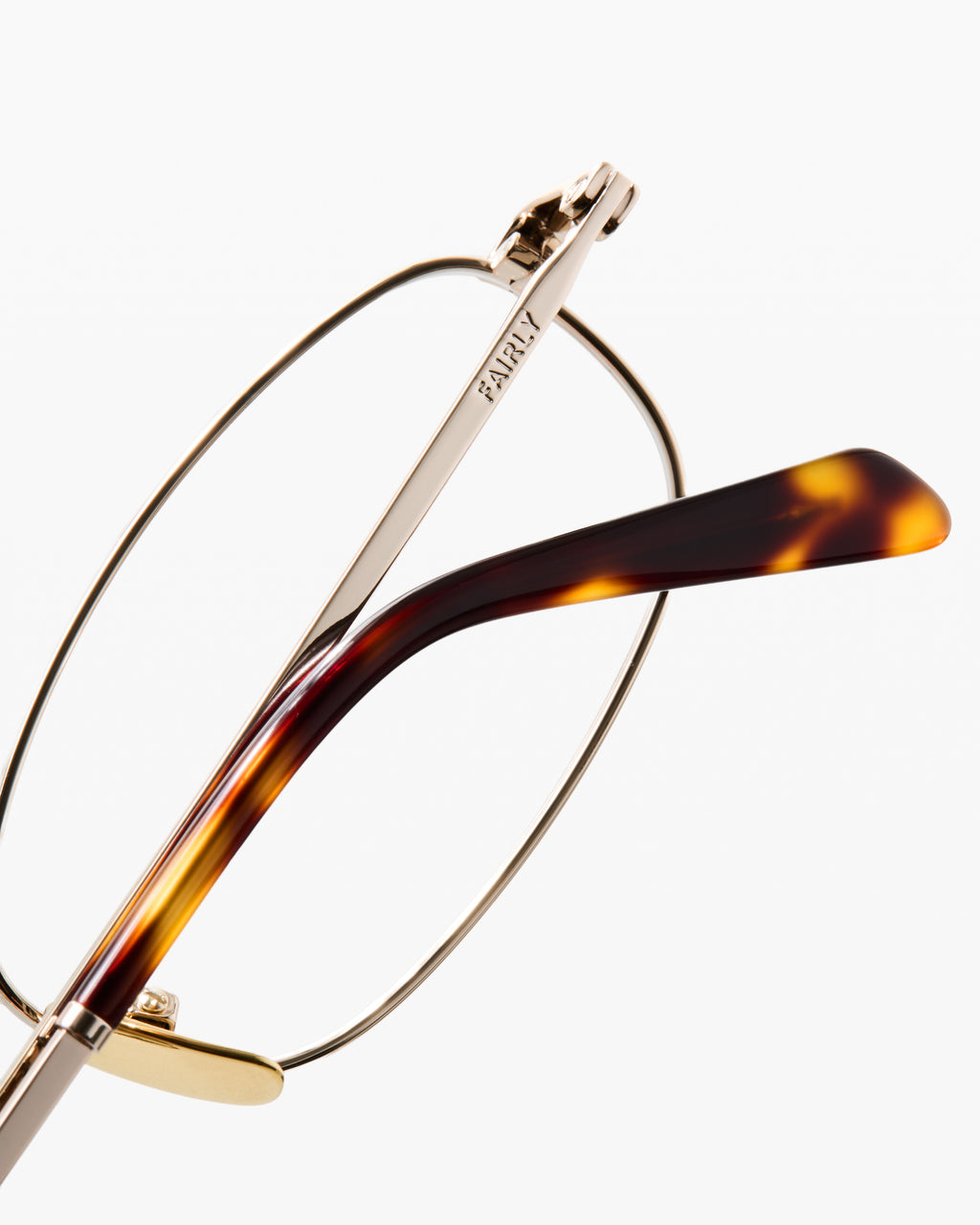 The Vicky Oval Women's Eyeglasses in Gold