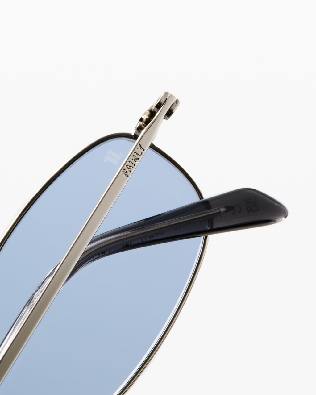 The Vicky JF Colors Oval Damen-Sonnenbrillen in Silber