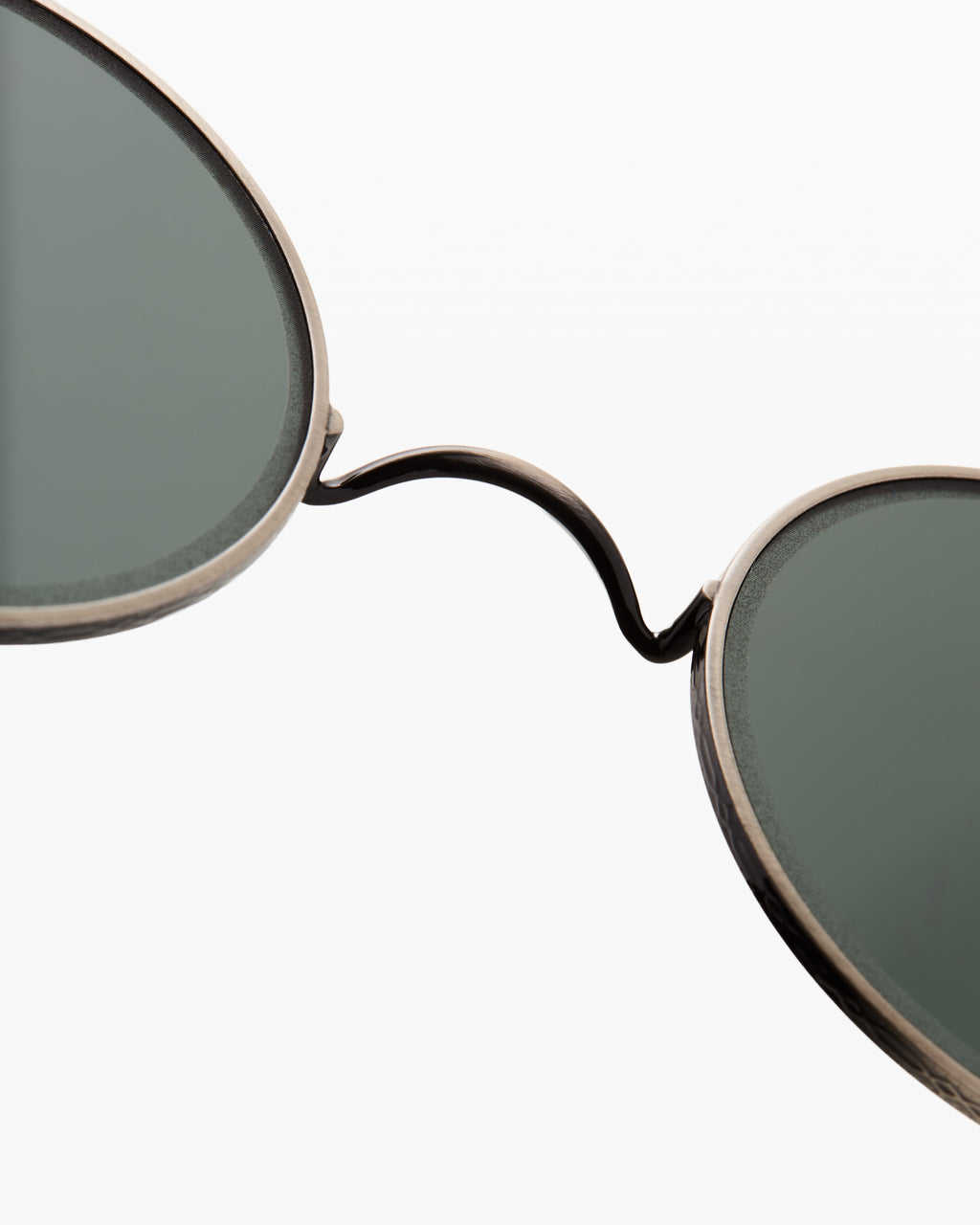 The Malo Round Men's Sunglasses in Silver