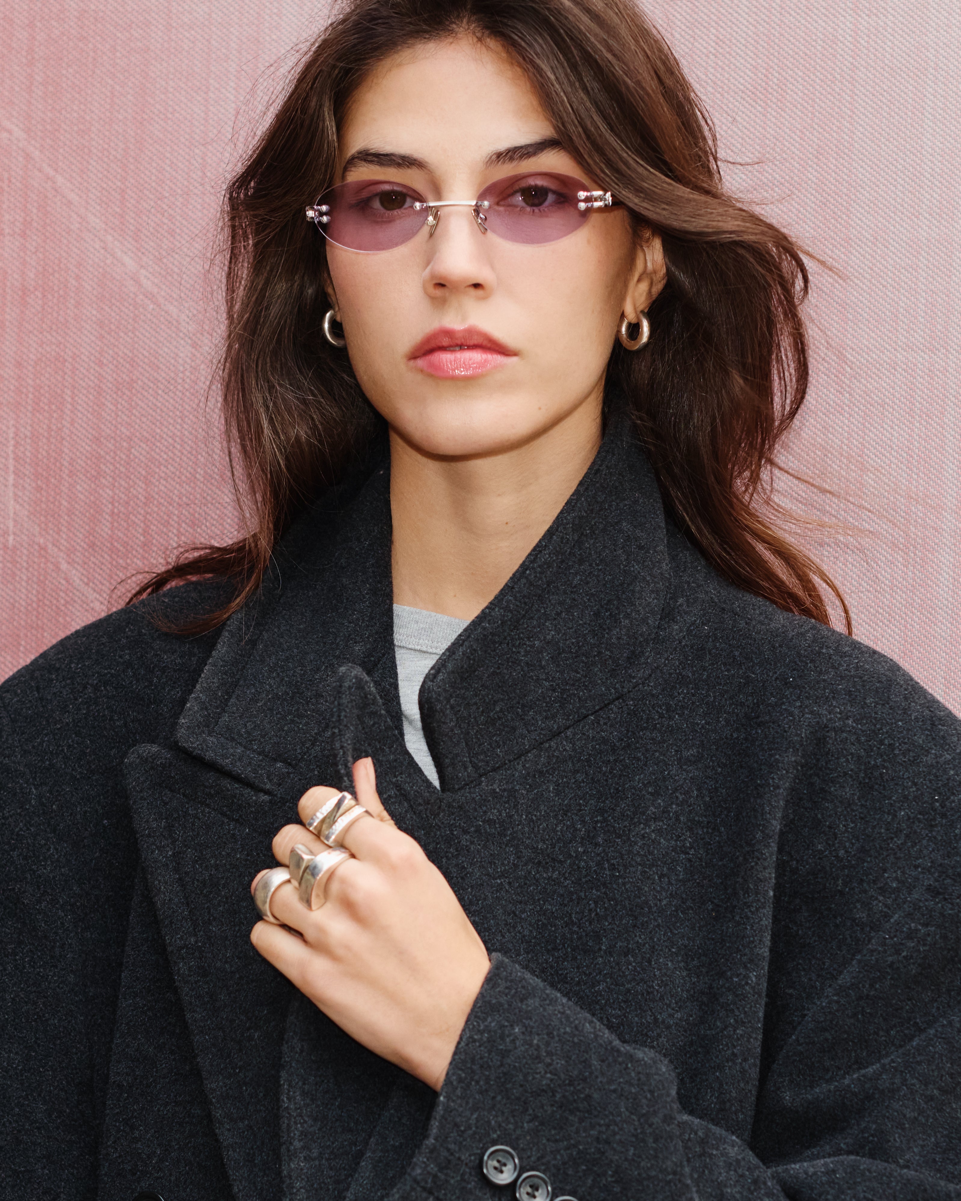 The Ju Oval Men's Sunglasses in Silver