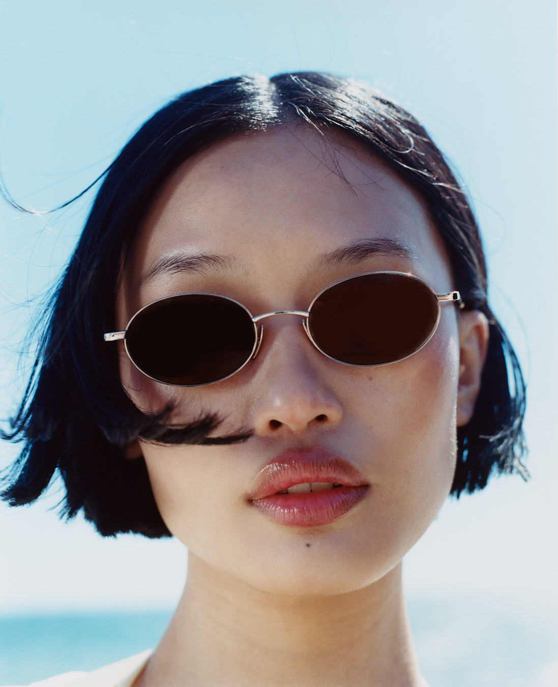 The Elvie Medium Women's Sunglasses in Gold | Jimmy Fairly US