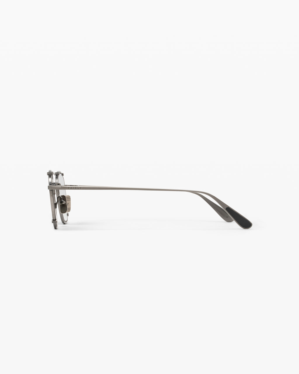 The Wave Round Men's Sunglasses in Silver