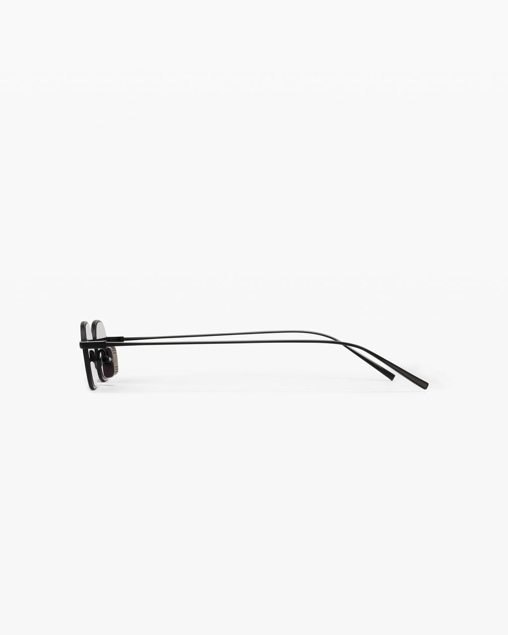 The Sea Oval Men's Sunglasses in Black