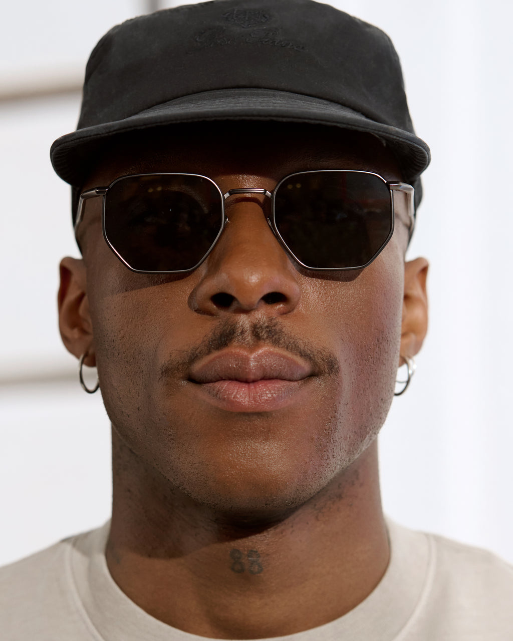 The Isha Hexagonal Men's Sunglasses in Gunmetal