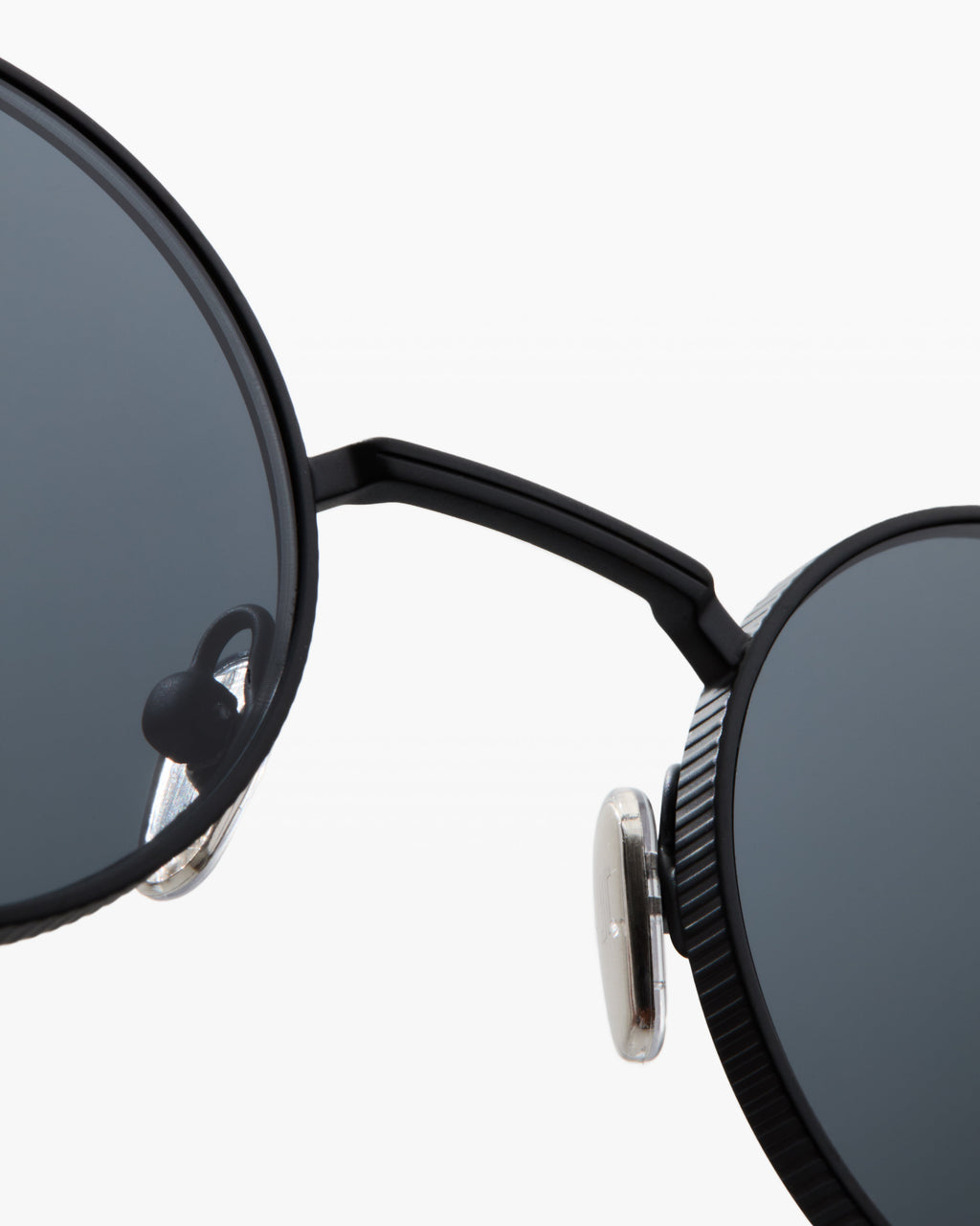 The Reos Rund Herren-Sonnenbrillen in Schwarz