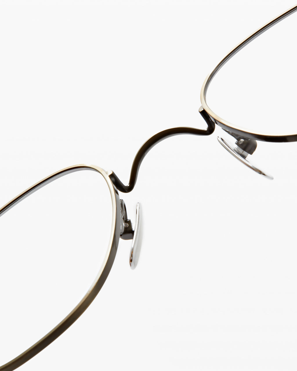 The E-028 L Rechteckig Herrenbrillen in Gold