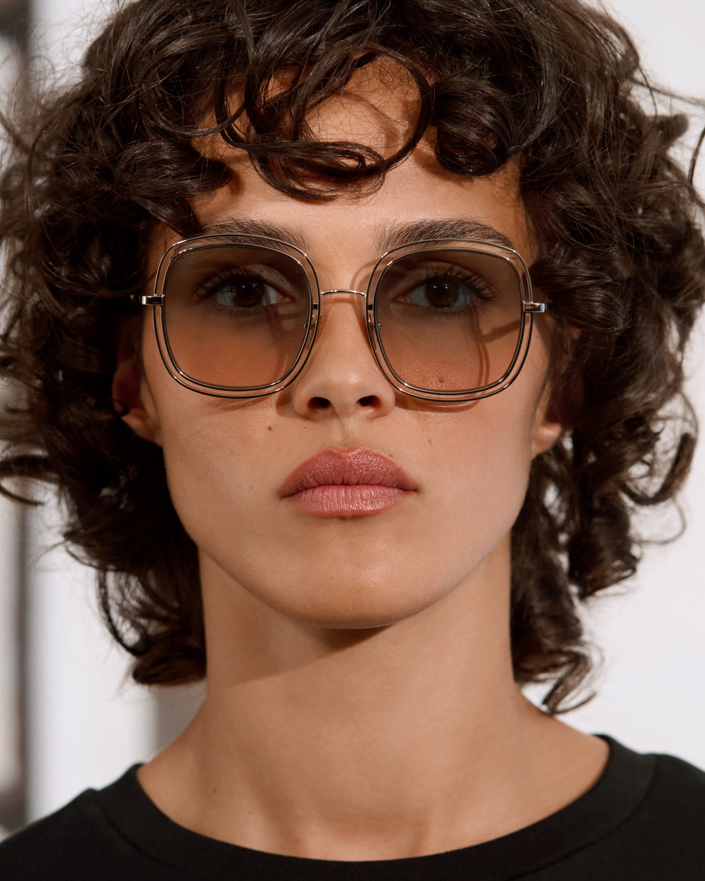 La Ema Carré Lunettes de Soleil pour femme in Or