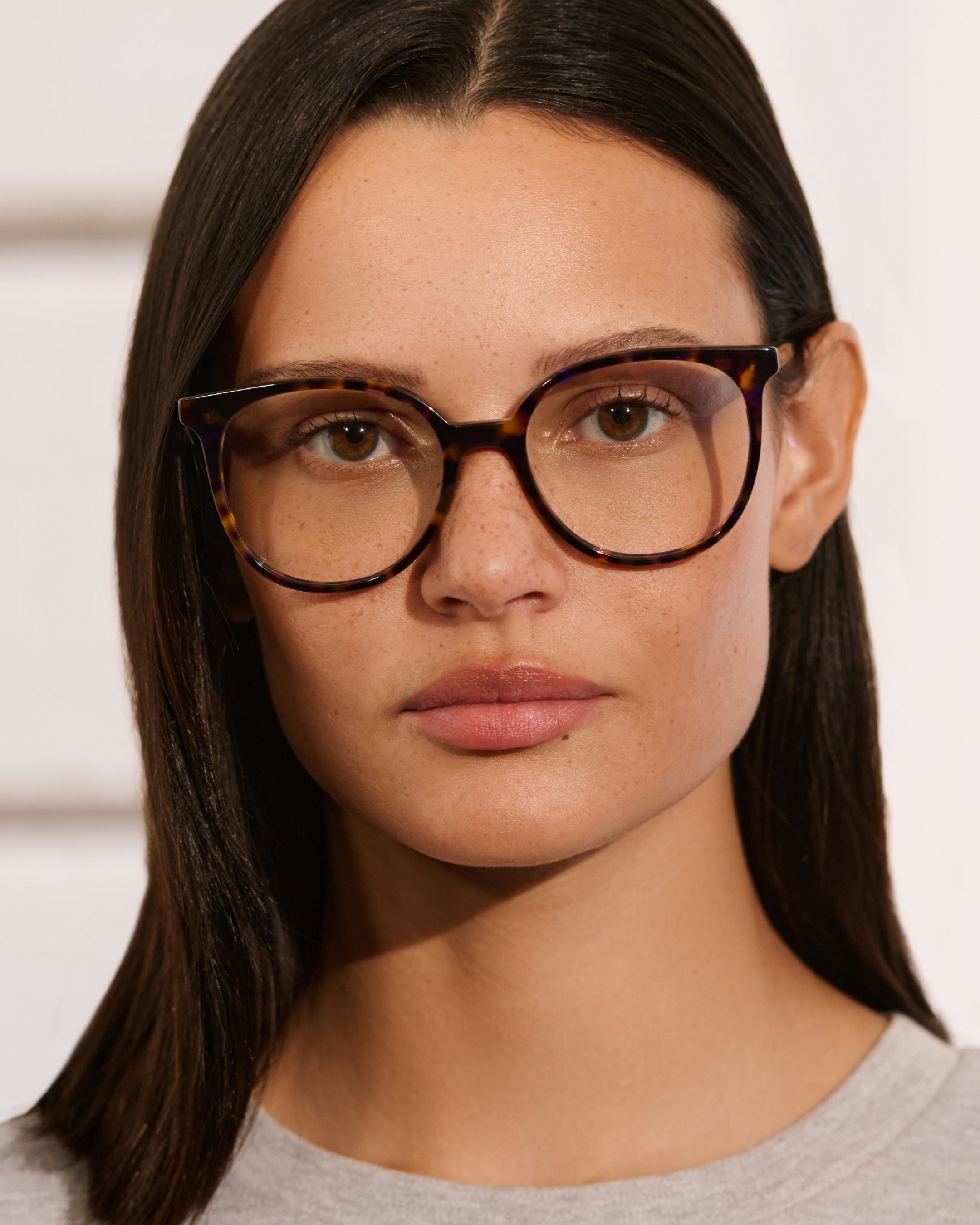 The Alina Round Women's Eyeglasses in Dark Tortoise