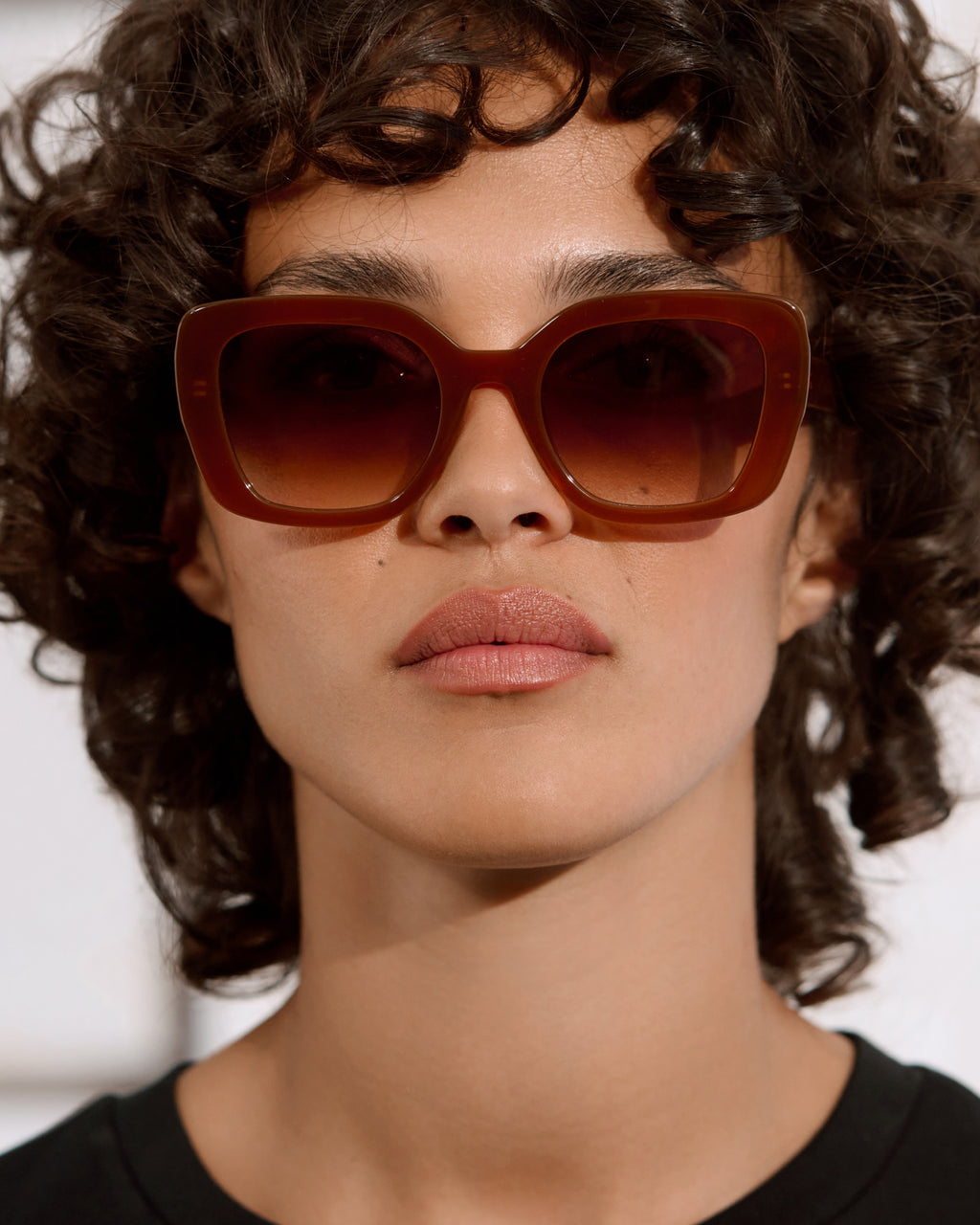 The Amaya Schmetterling Damen-Sonnenbrillen in Orange