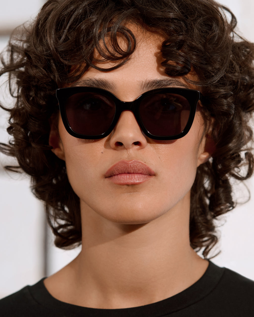 The Iria Platz Damen-Sonnenbrillen in Schwarz