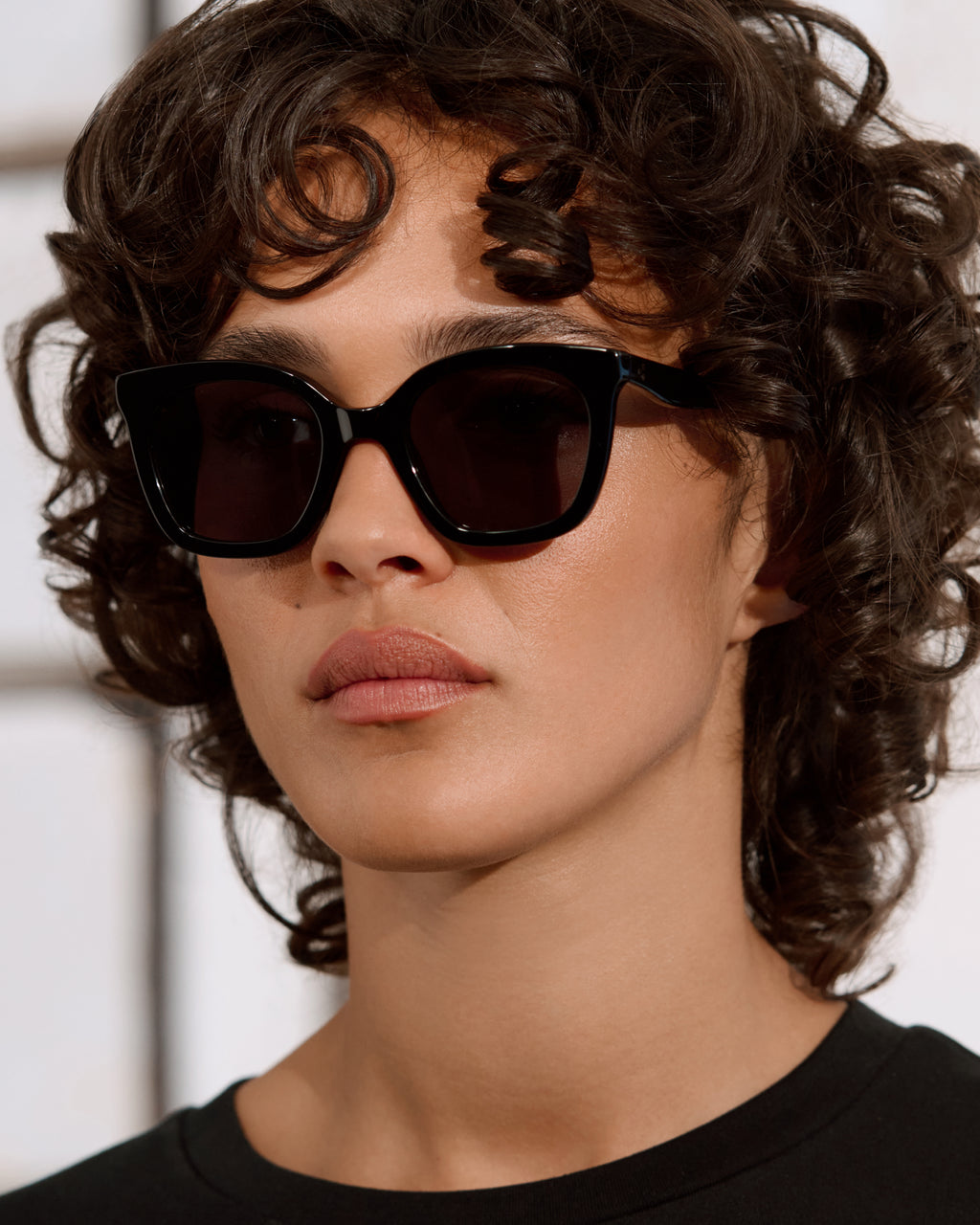 The Iria Platz Damen-Sonnenbrillen in Schwarz