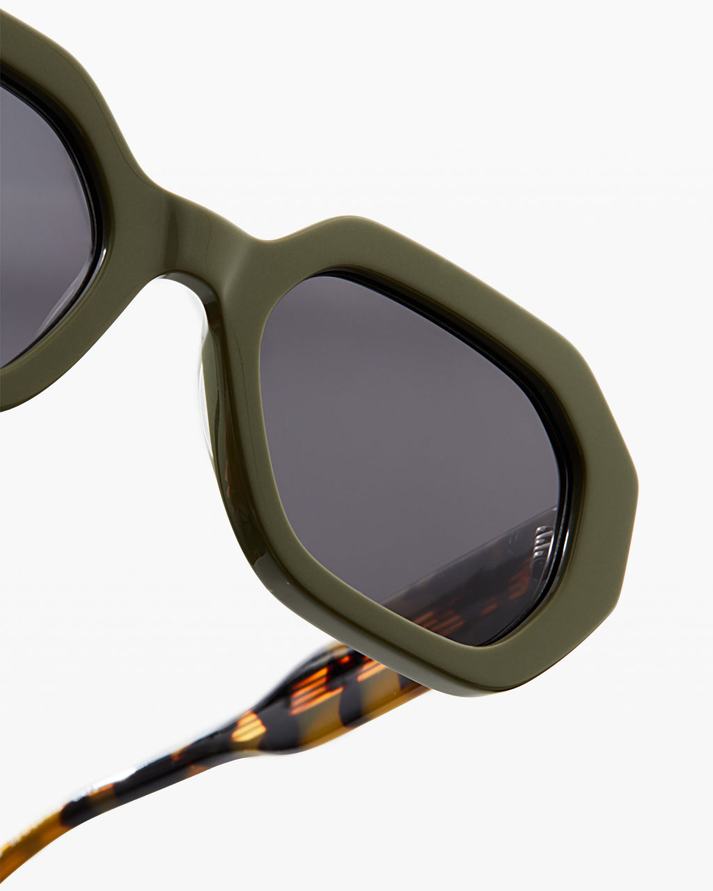 The Portofino Hexagonal Women's Sunglasses in Light green