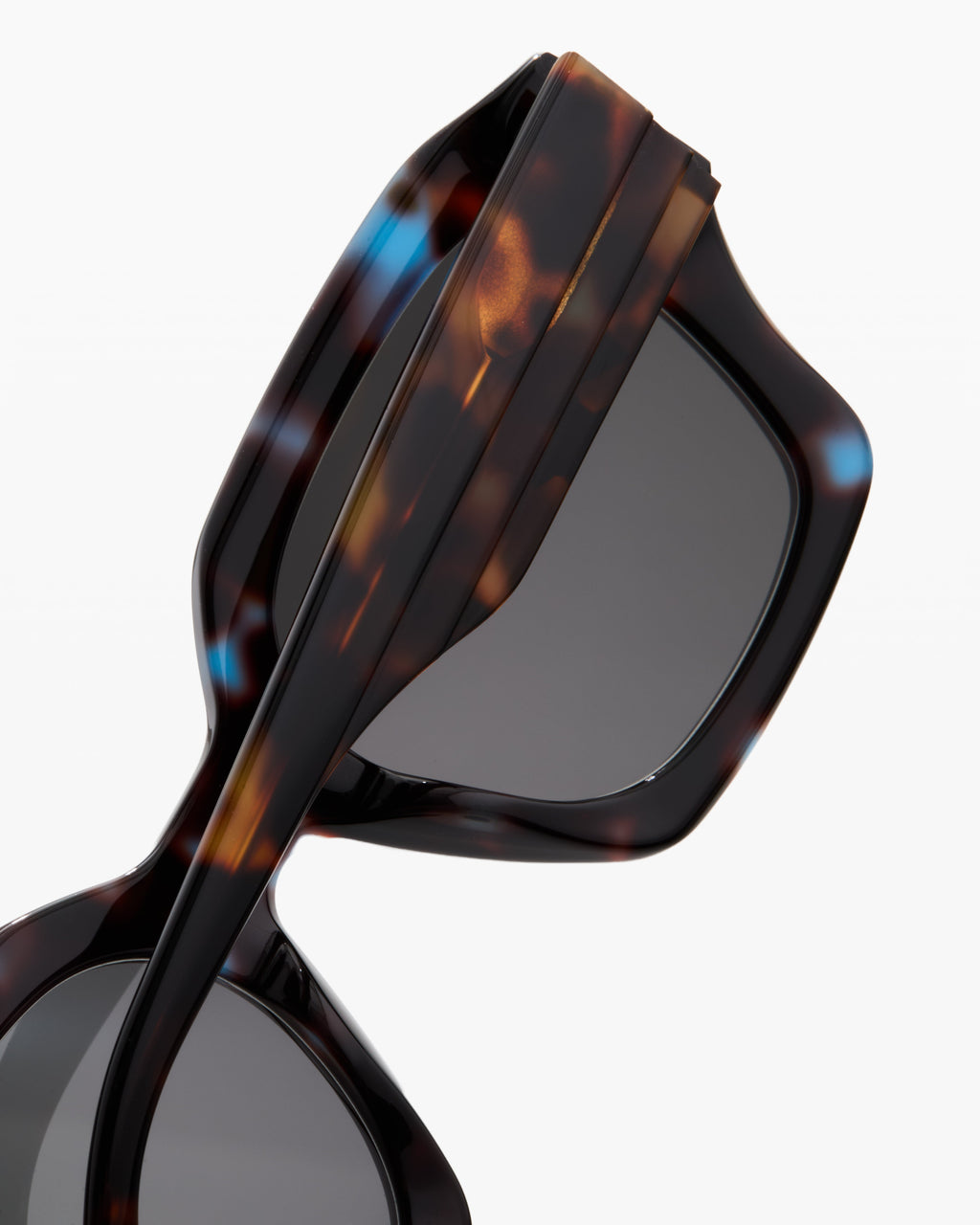 The Rita Butterfly Women's Sunglasses in Tortoise