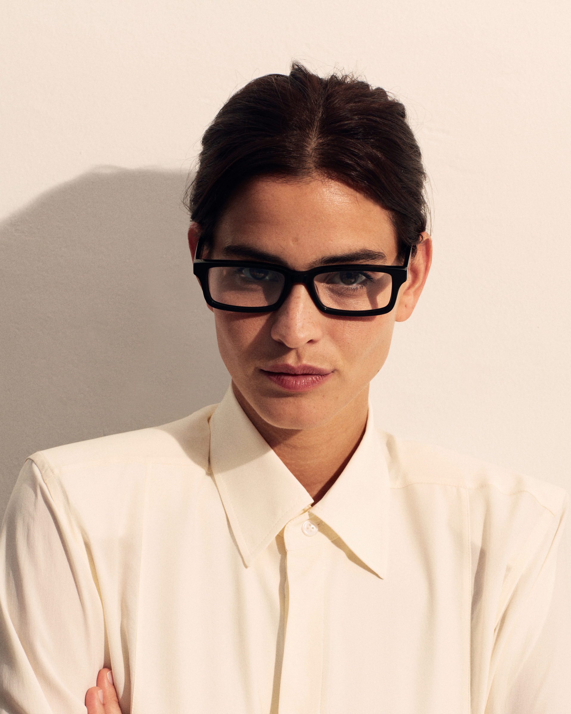 P0669-BCKe_WOMAN_2_1.png?v=