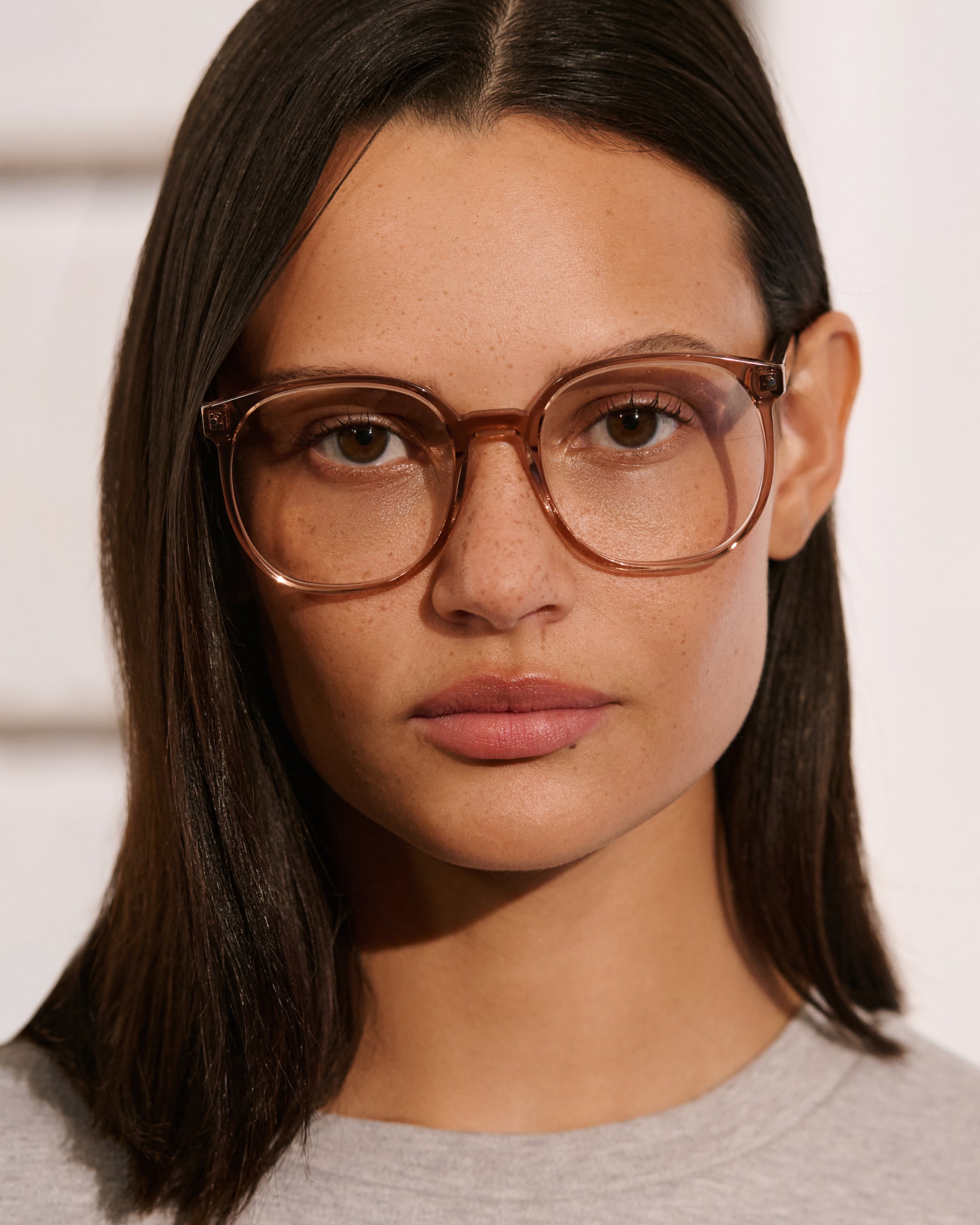 The Flawless Round Women's Eyeglasses in Pink