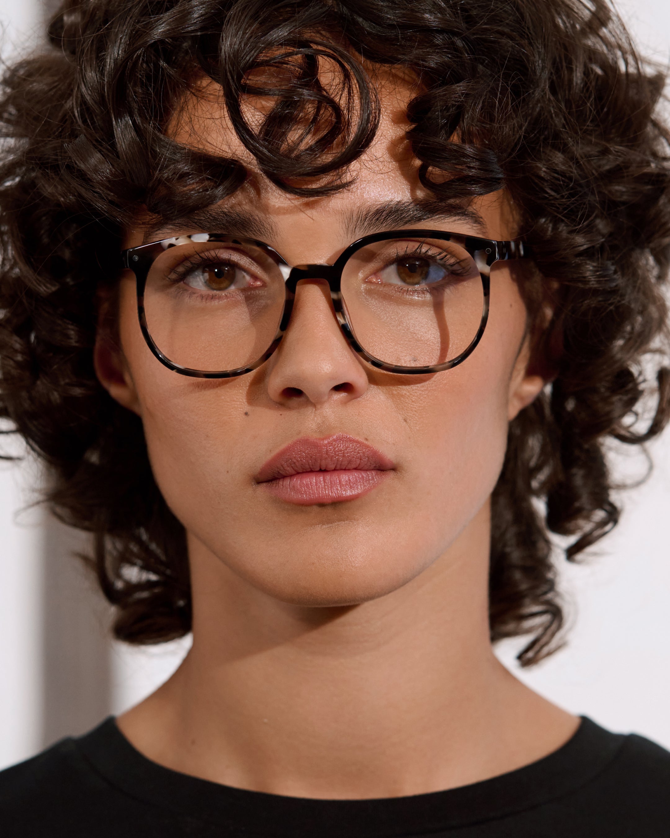 The Flawless Round Women's Eyeglasses in Light Tortoise