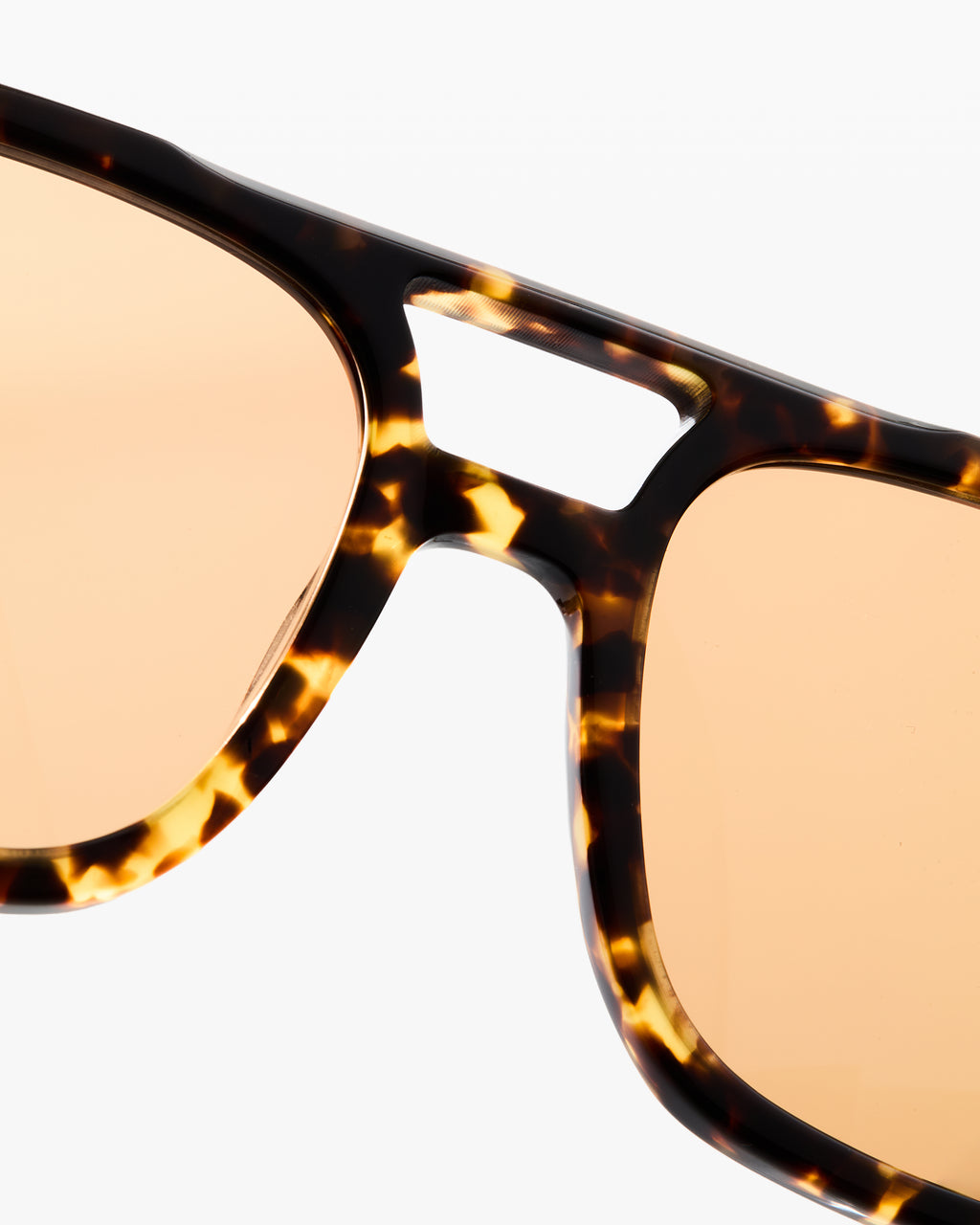 La Elma JF colors Aviateur Lunettes de Soleil pour femme in Ecaille jaune