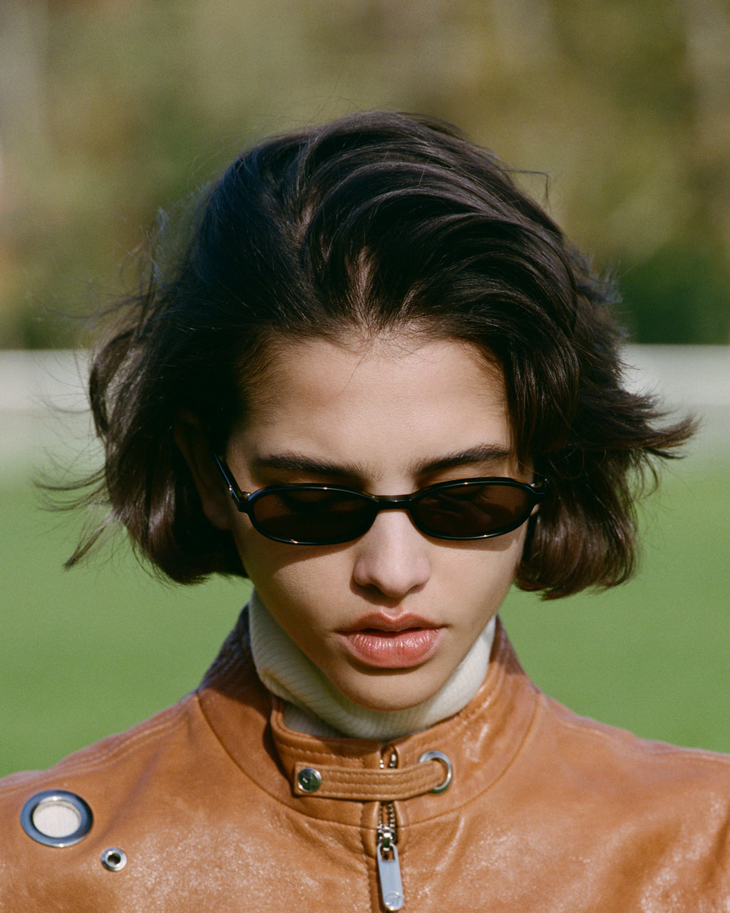 The Emmy Oval Damen-Sonnenbrillen in Schwarz