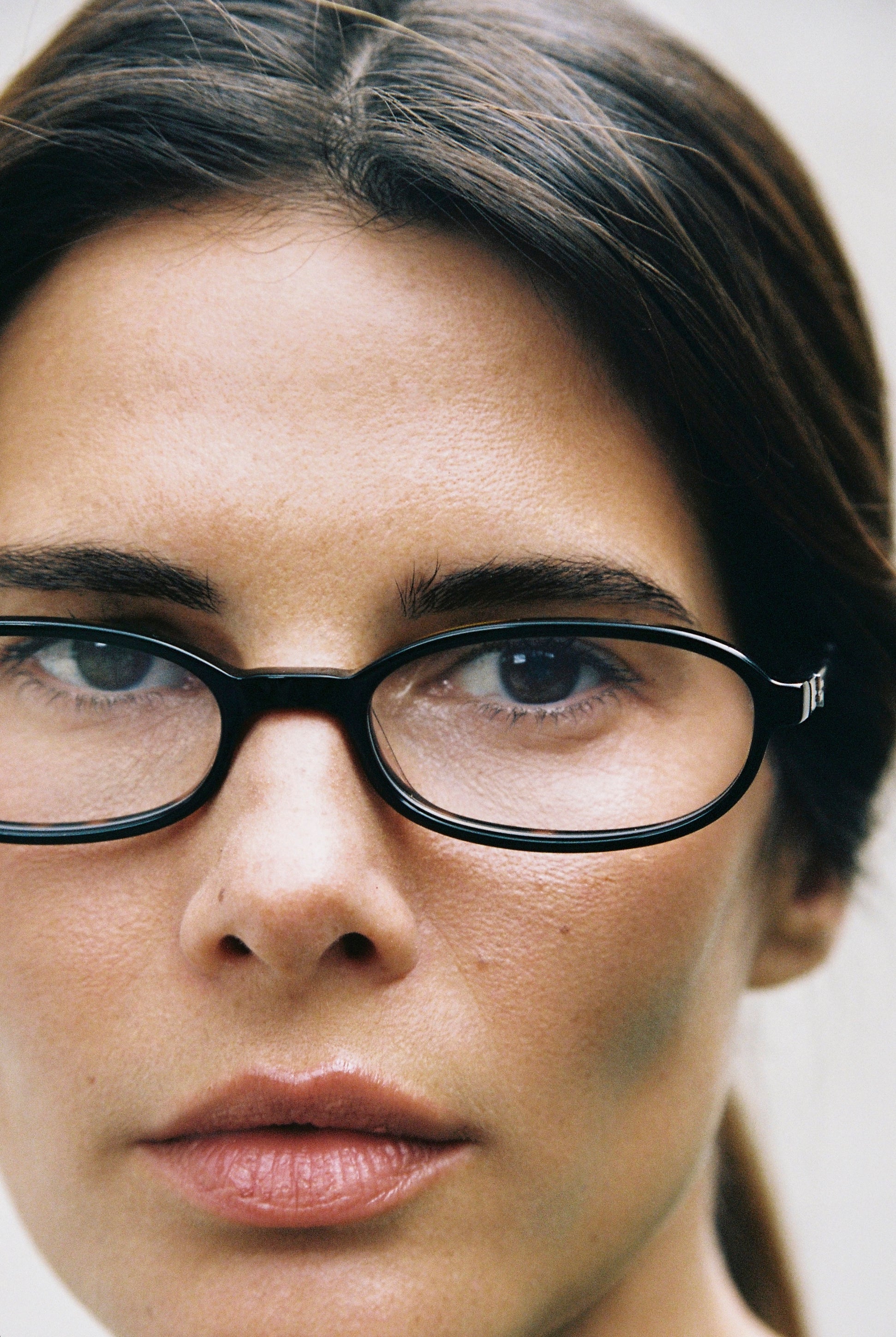 The Emmy Oval Women's Eyeglasses in Black