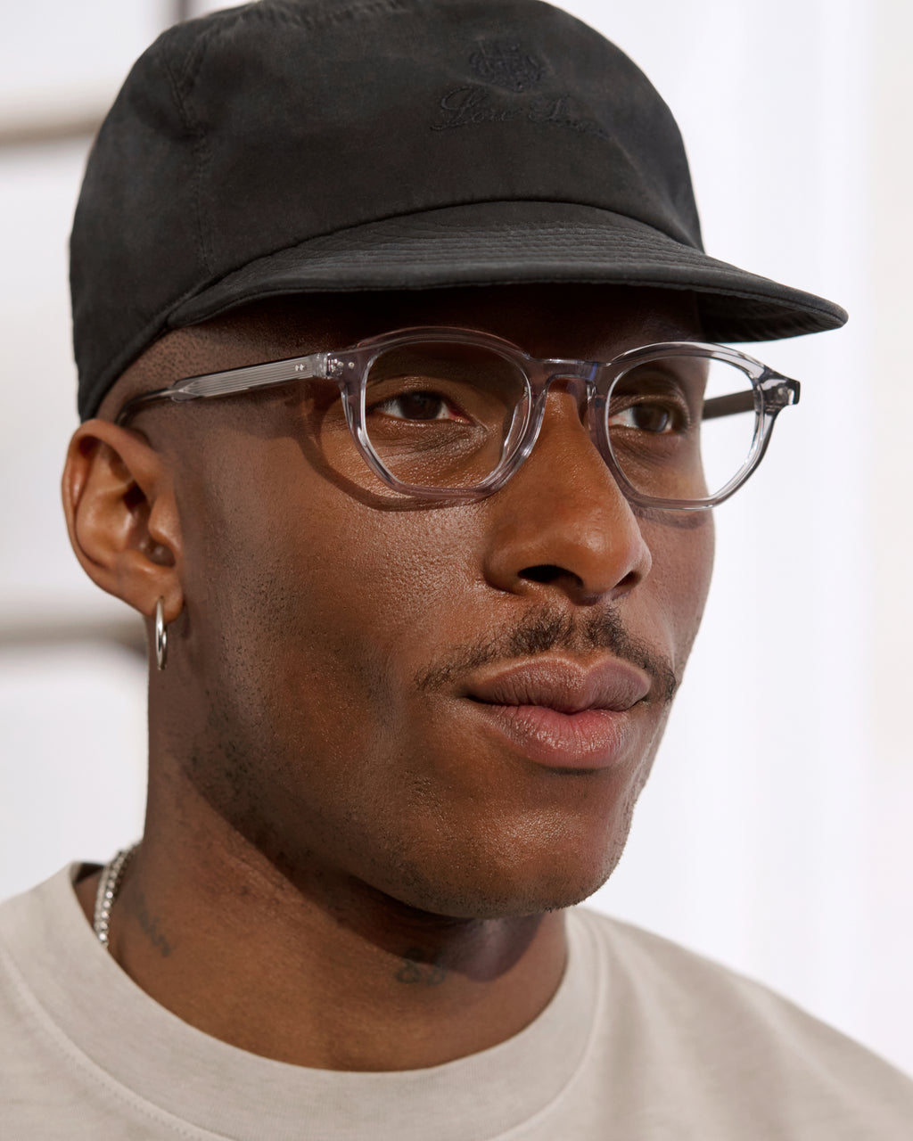 The Timo Rechteckig Herrenbrillen in Hellgrau