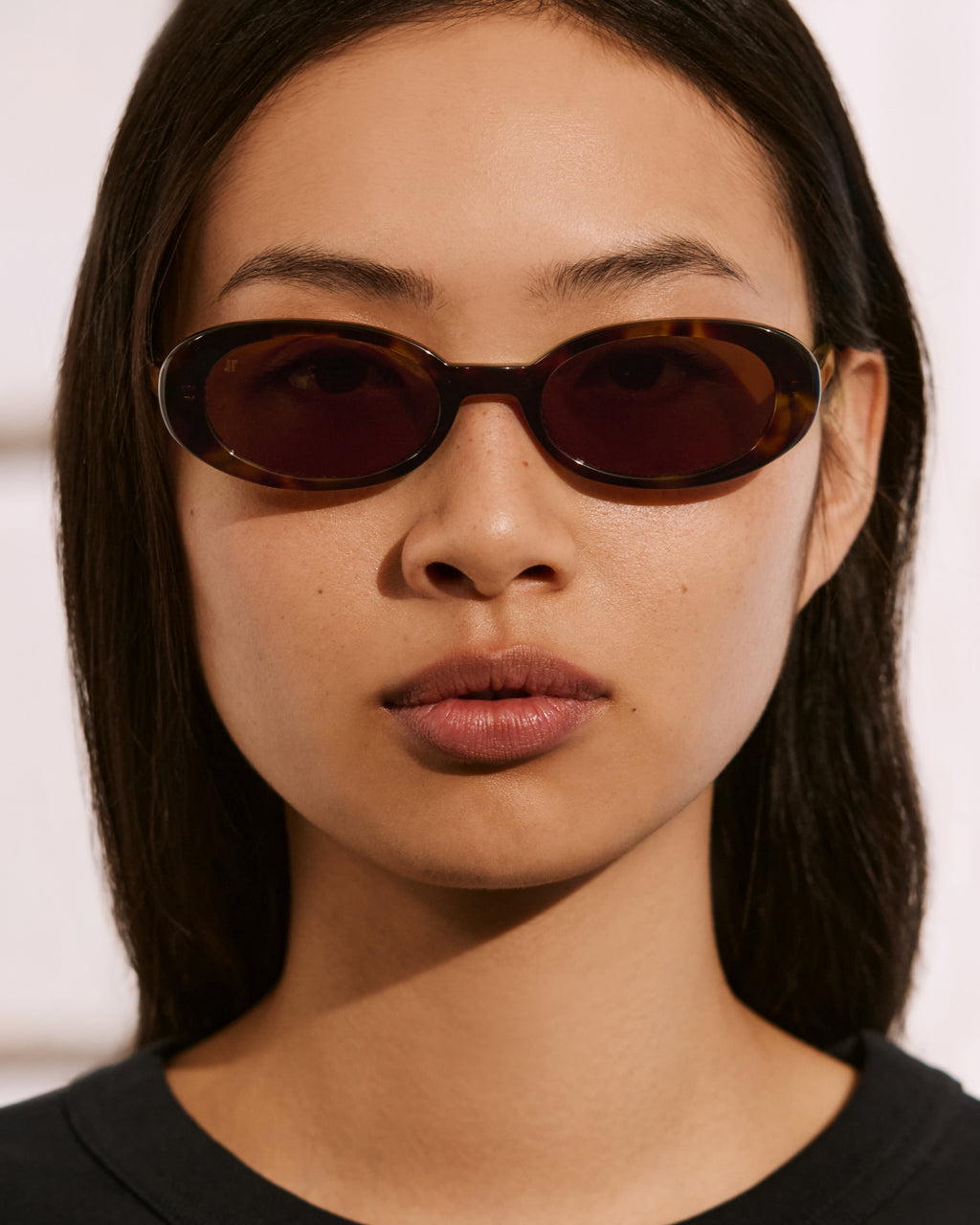 The Janna Oval Damen-Sonnenbrillen in Dark Tortoise