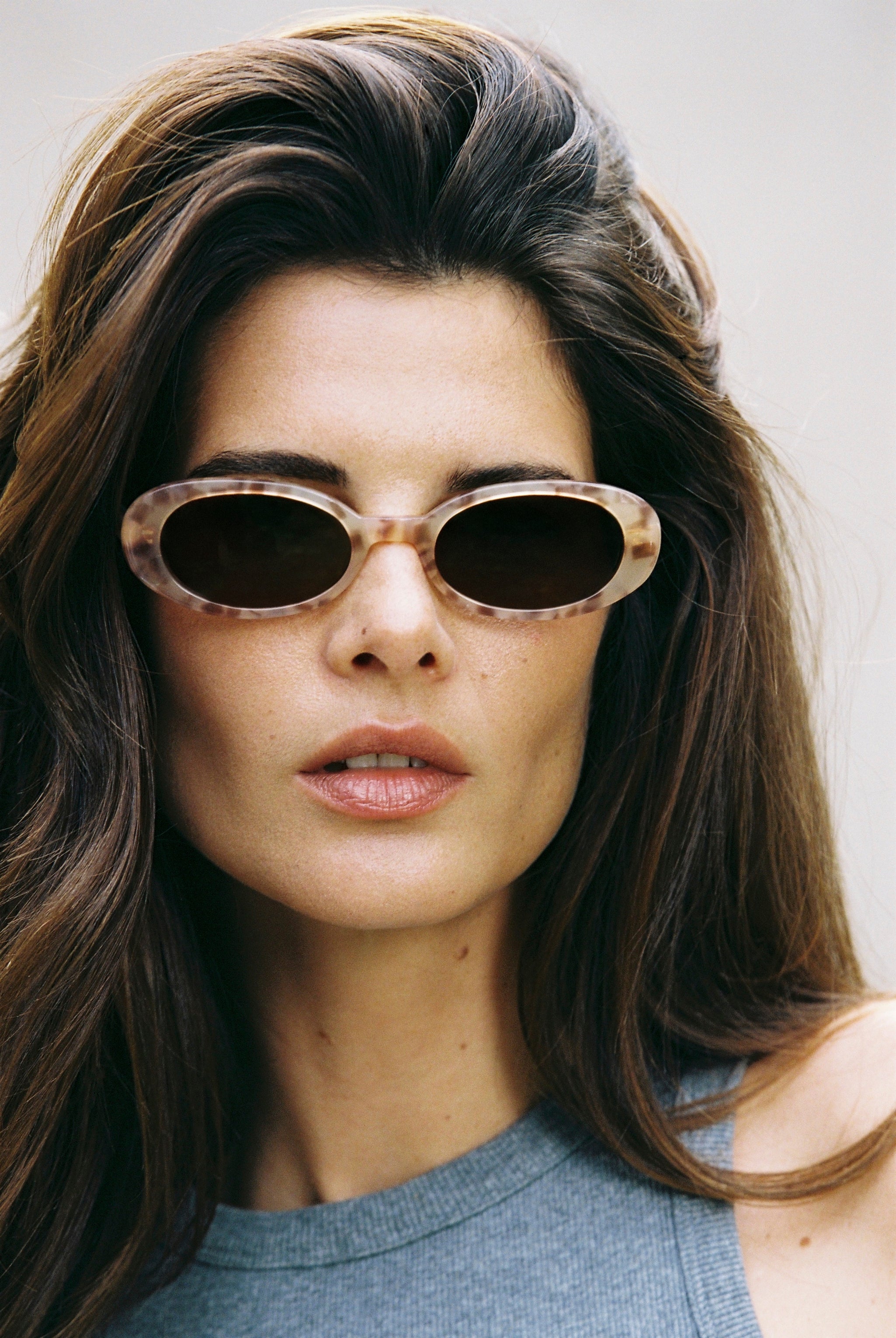 The Janna Oval Women's Sunglasses in Light Tortoise