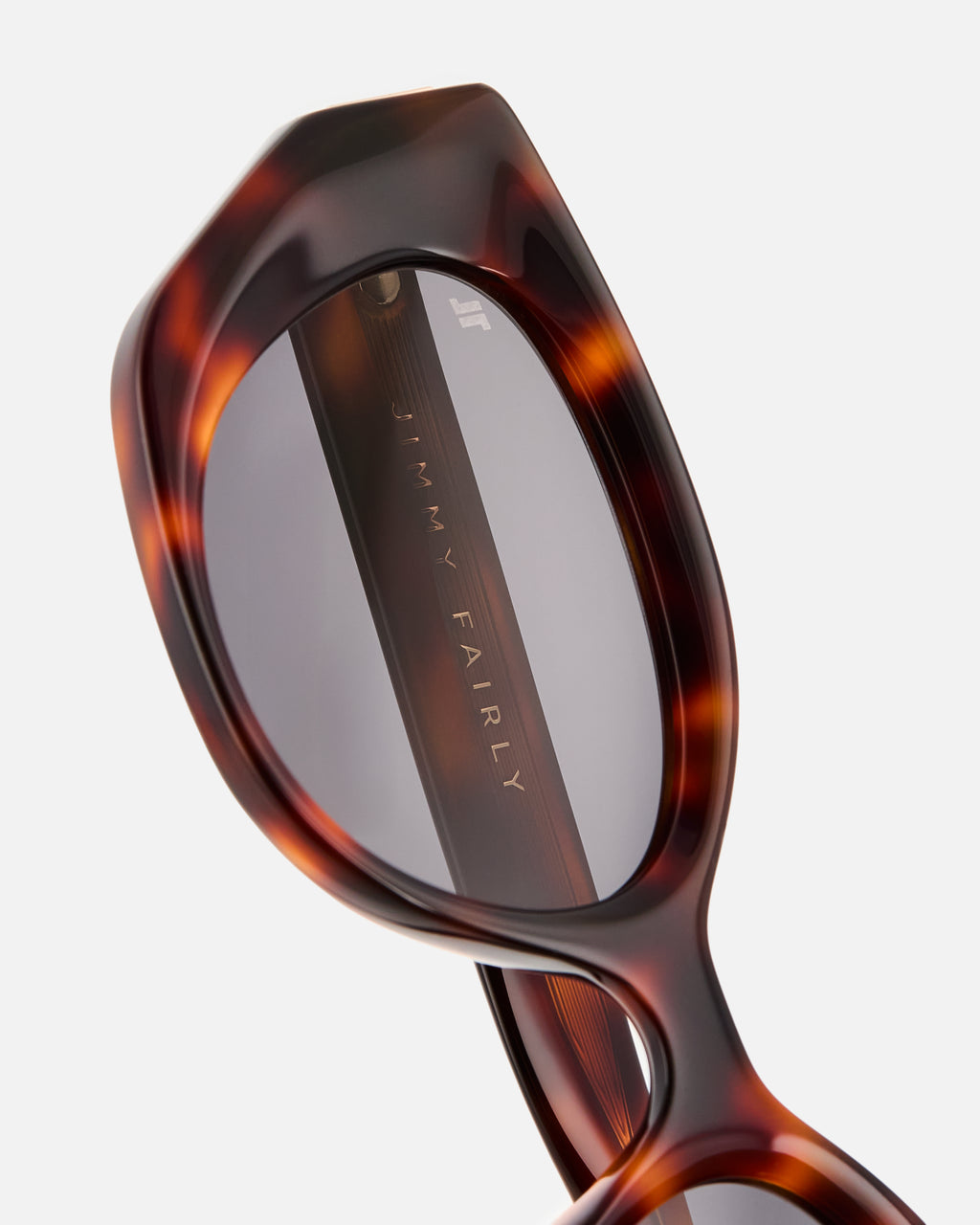 La Amalia Mariposa Gafas de Sol para Mujer in Carey oscuro