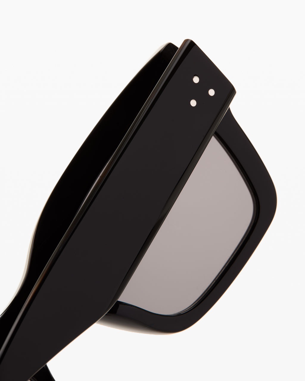 La Ida Papillon Lunettes de Soleil pour femme in Noir