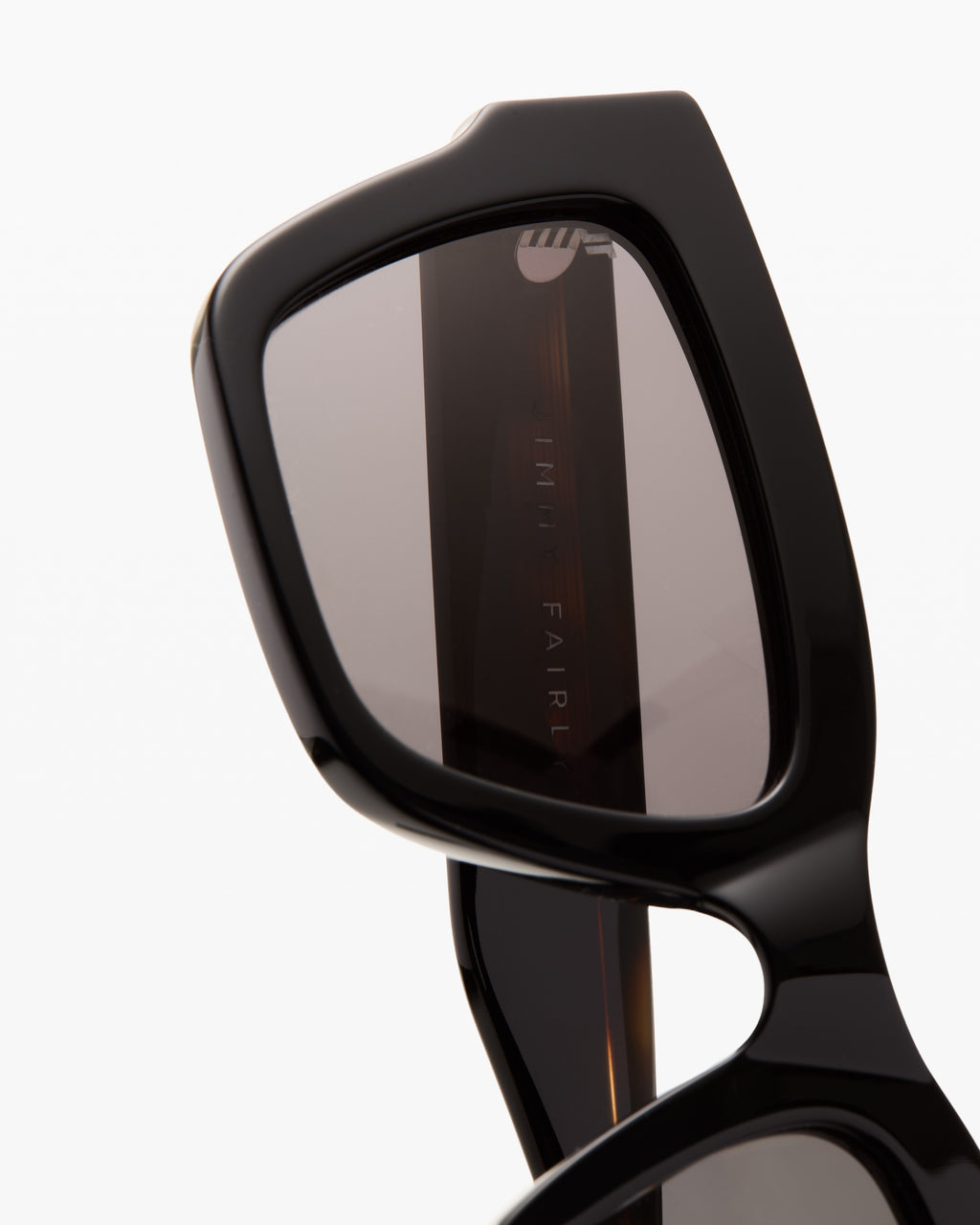 La Ida Papillon Lunettes de Soleil pour femme in Noir