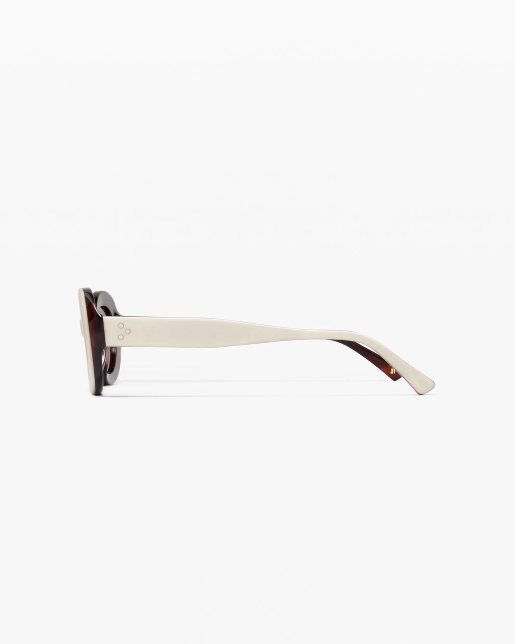 The Berry Oval Women's Sunglasses in Cream