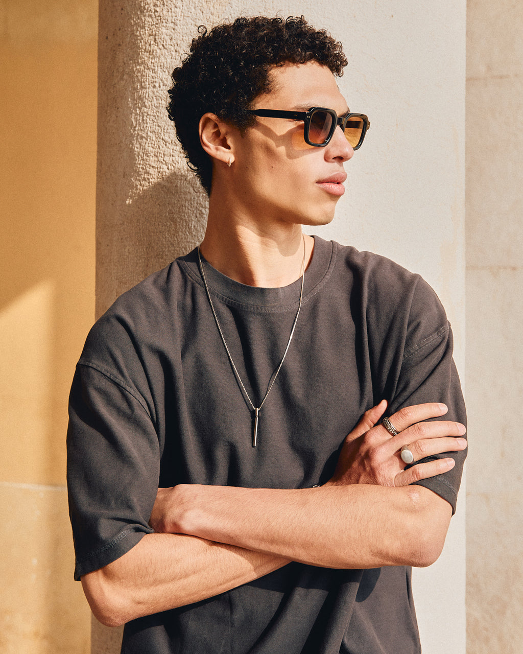 The Etty Square Men's Sunglasses in Black