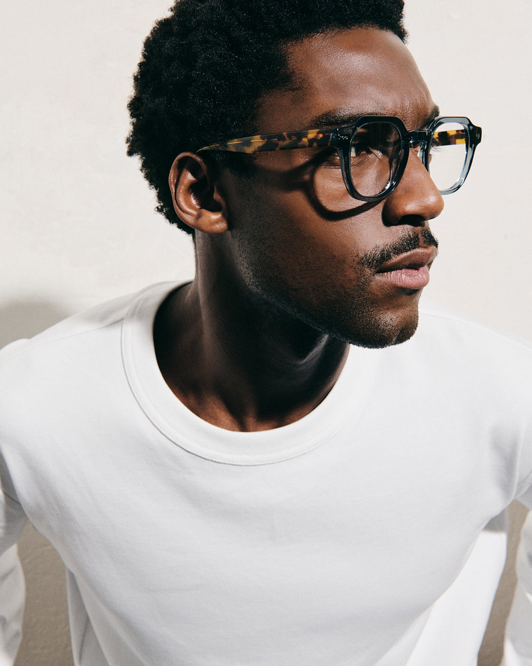 The Basile Round Men's Eyeglasses in Blue