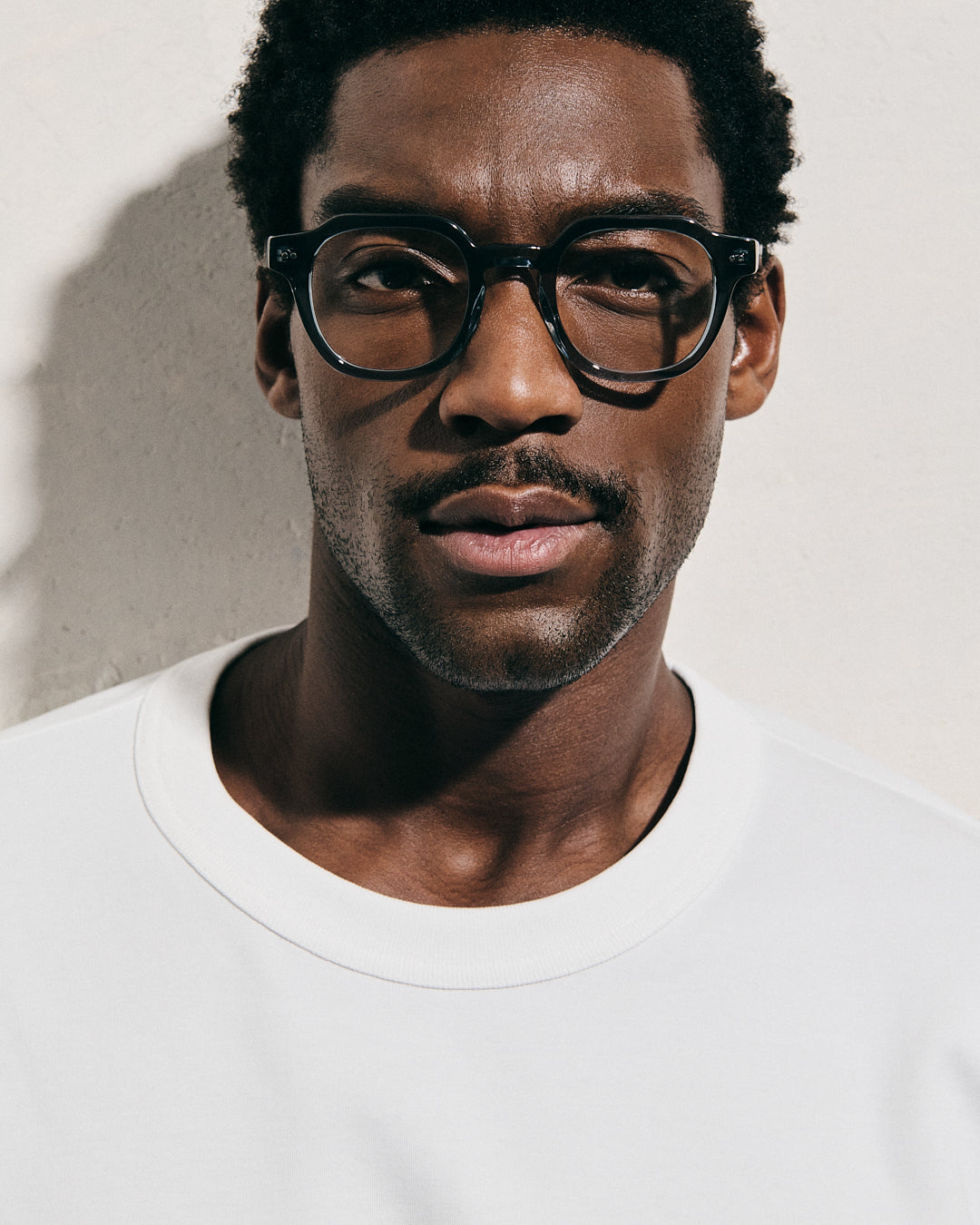 The Basile Round Men's Eyeglasses in Blue