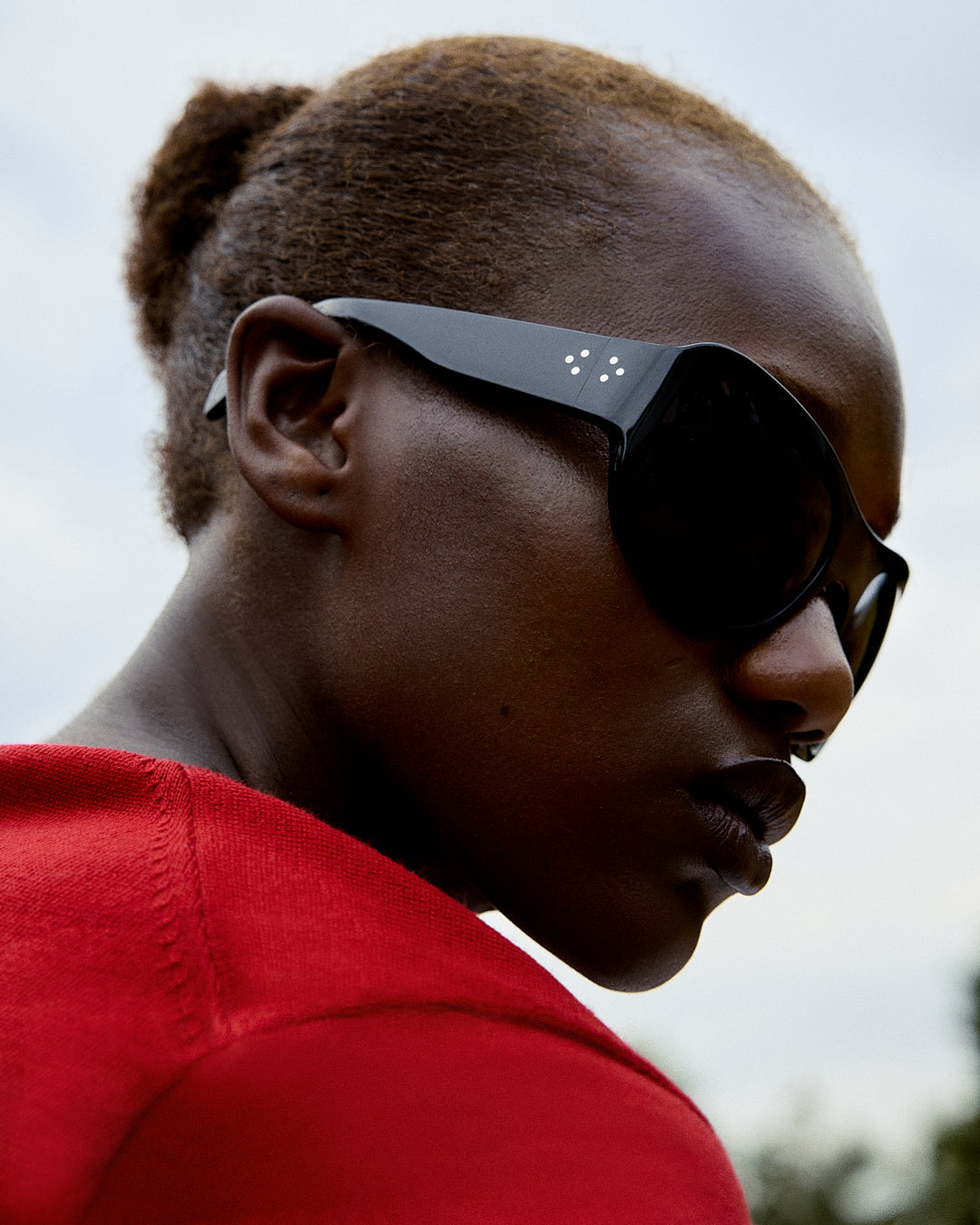 The Aela Medium Women's Sunglasses in Black | Jimmy Fairly US