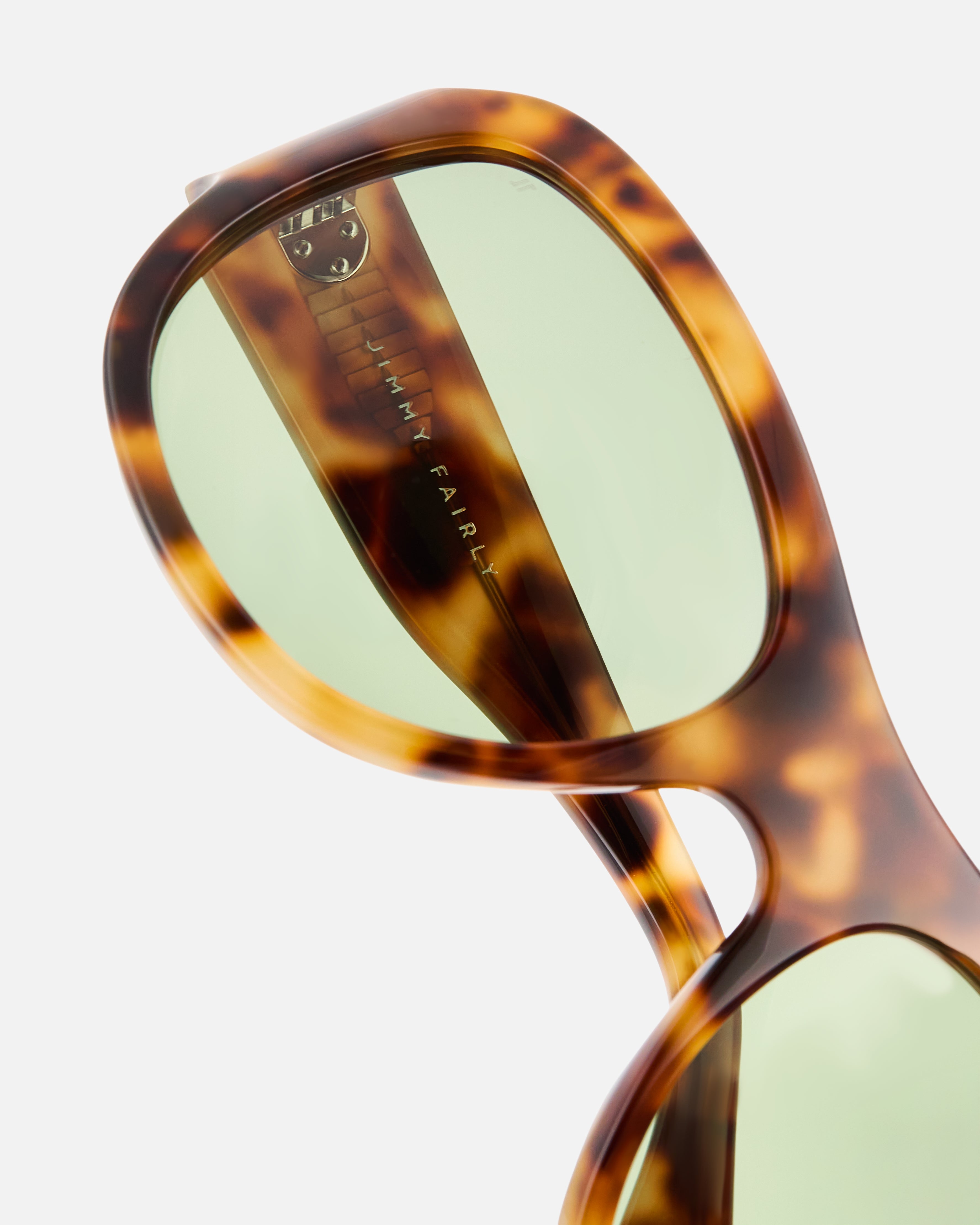 The Aela Medium Women's Sunglasses in Dark Tortoise | Jimmy Fairly US