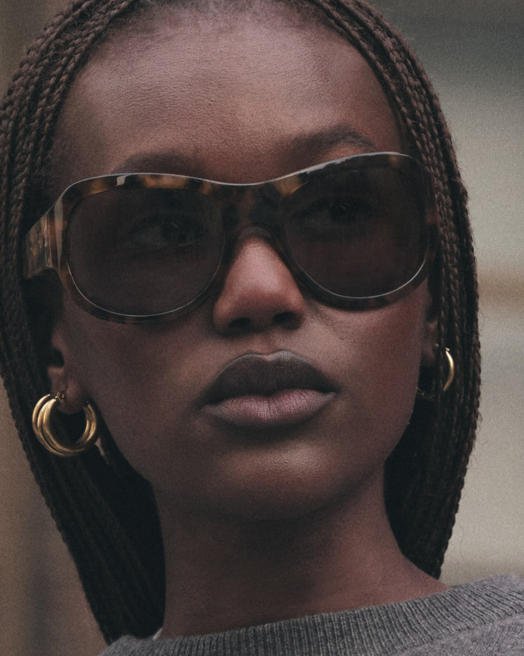 The Aela Aviator Damen-Sonnenbrillen in Dark Tortoise