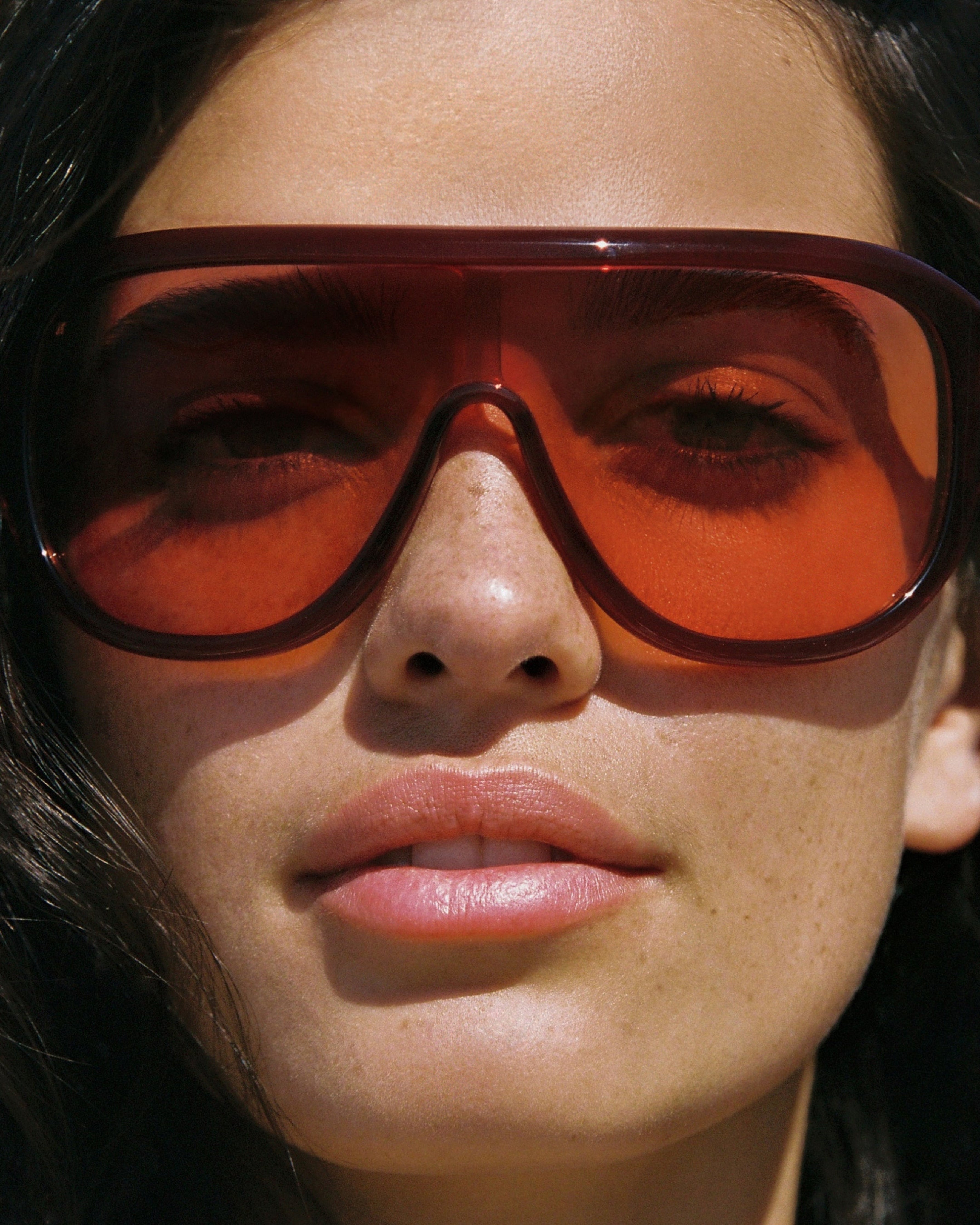 The Luz Aviator Women's Sunglasses in Burgundy