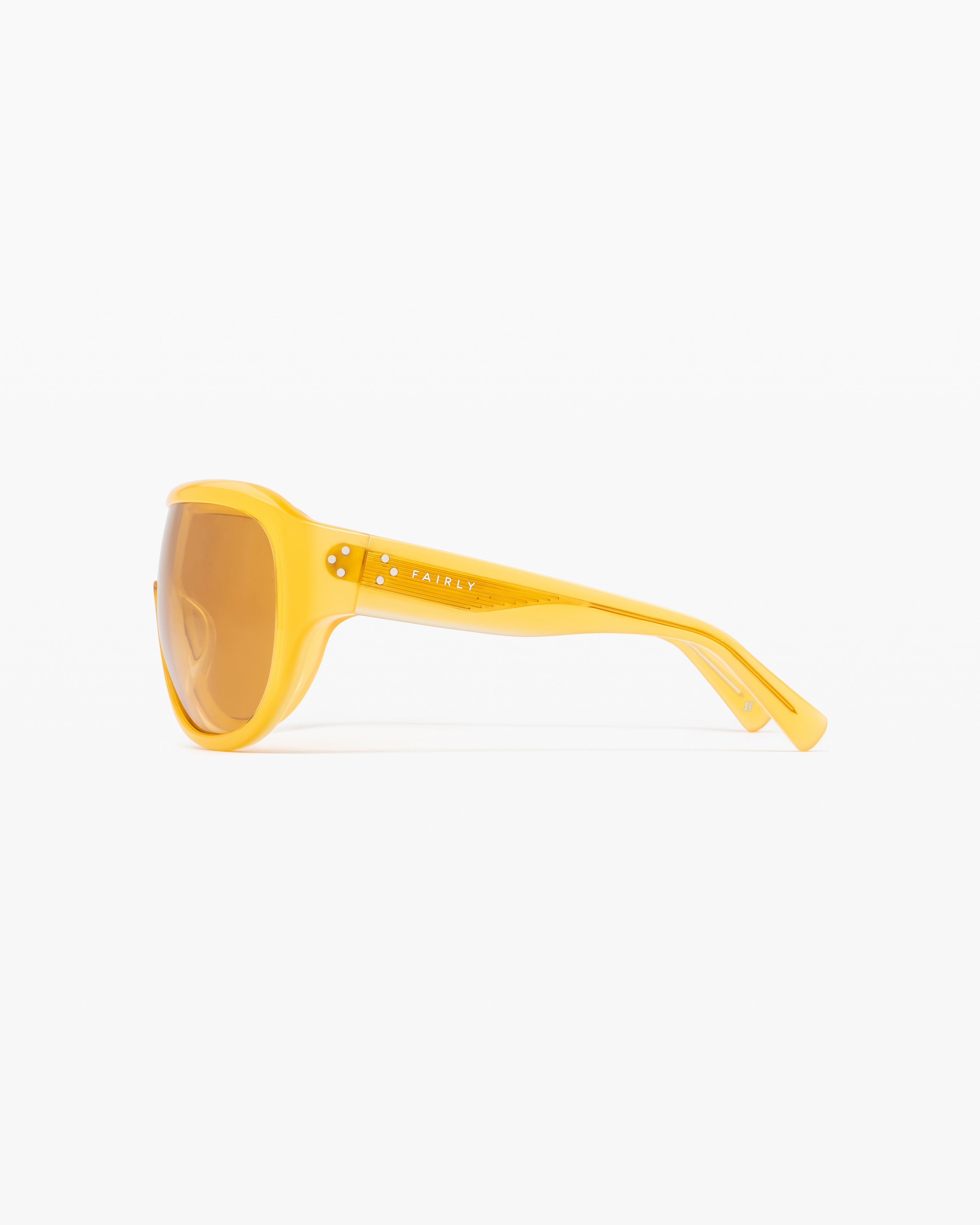 The Luz Aviator Women's Sunglasses in Yellow